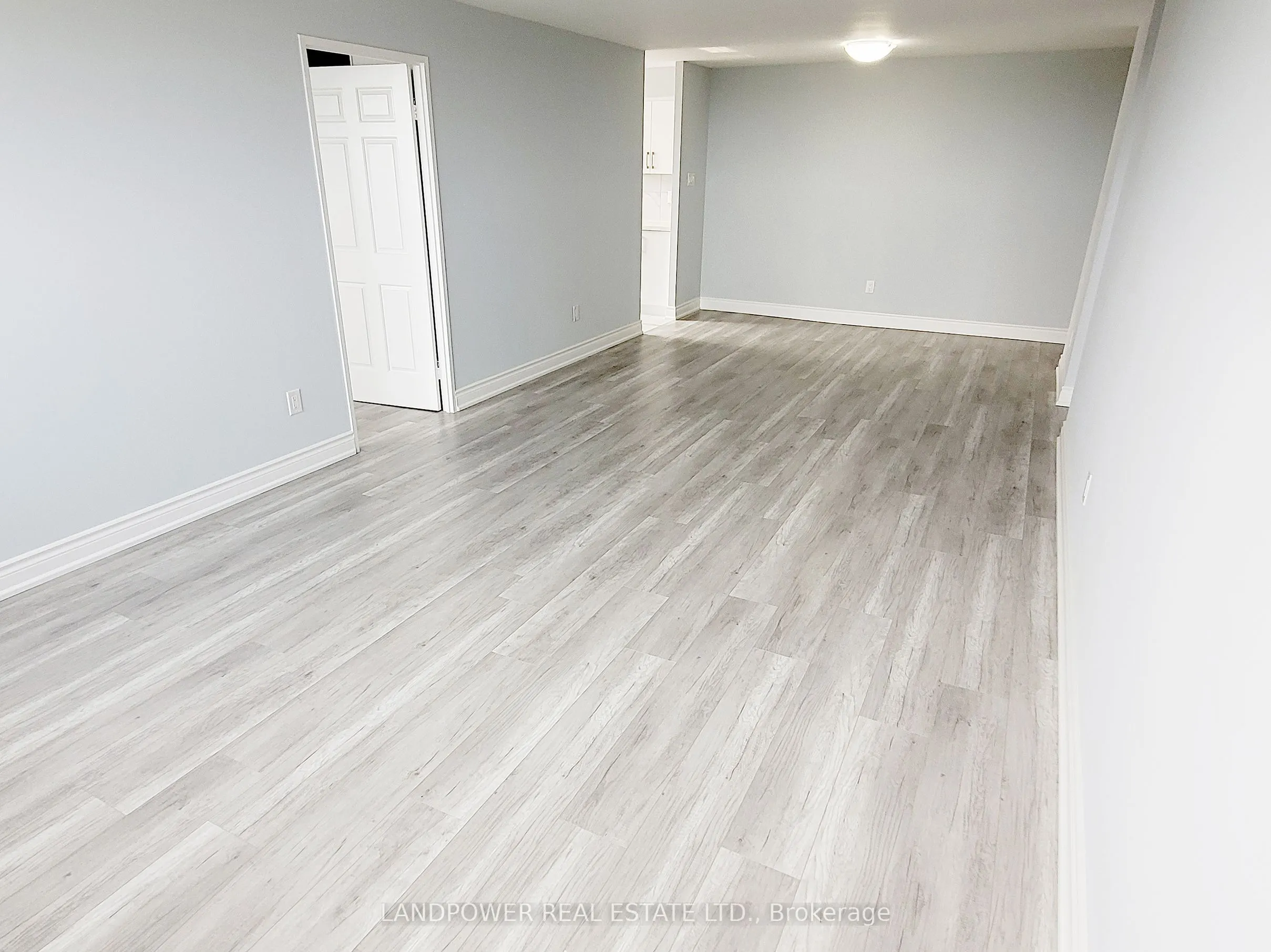 10 Tapscott Road, #1011