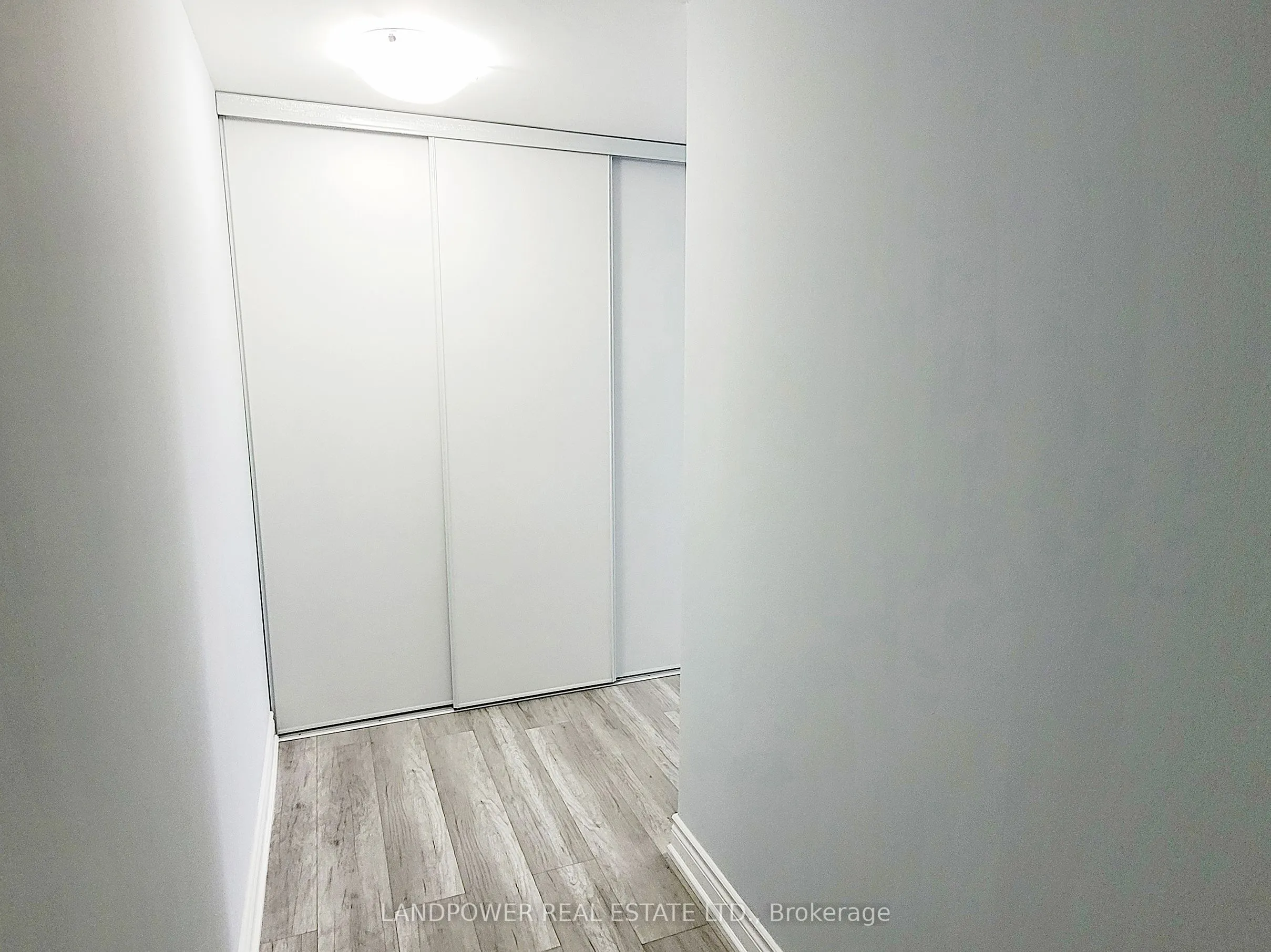 10 Tapscott Road, #1011