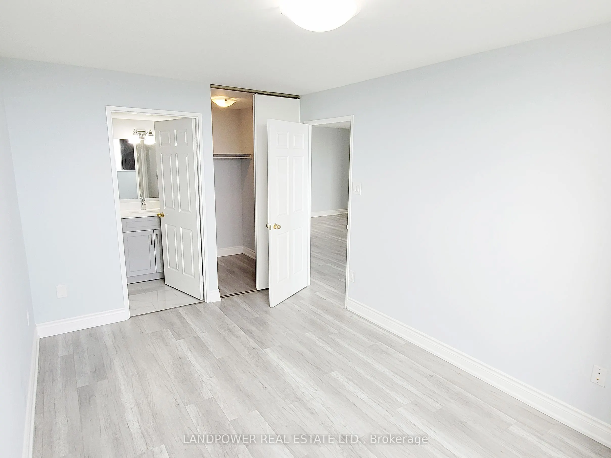 10 Tapscott Road, #1011