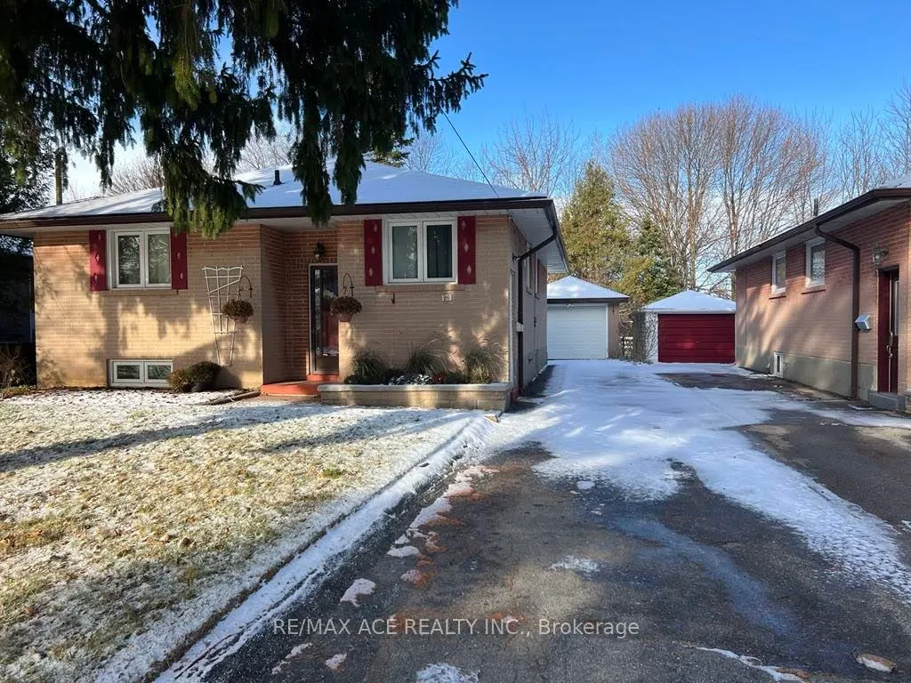 26 Oakridge Drive, #Main