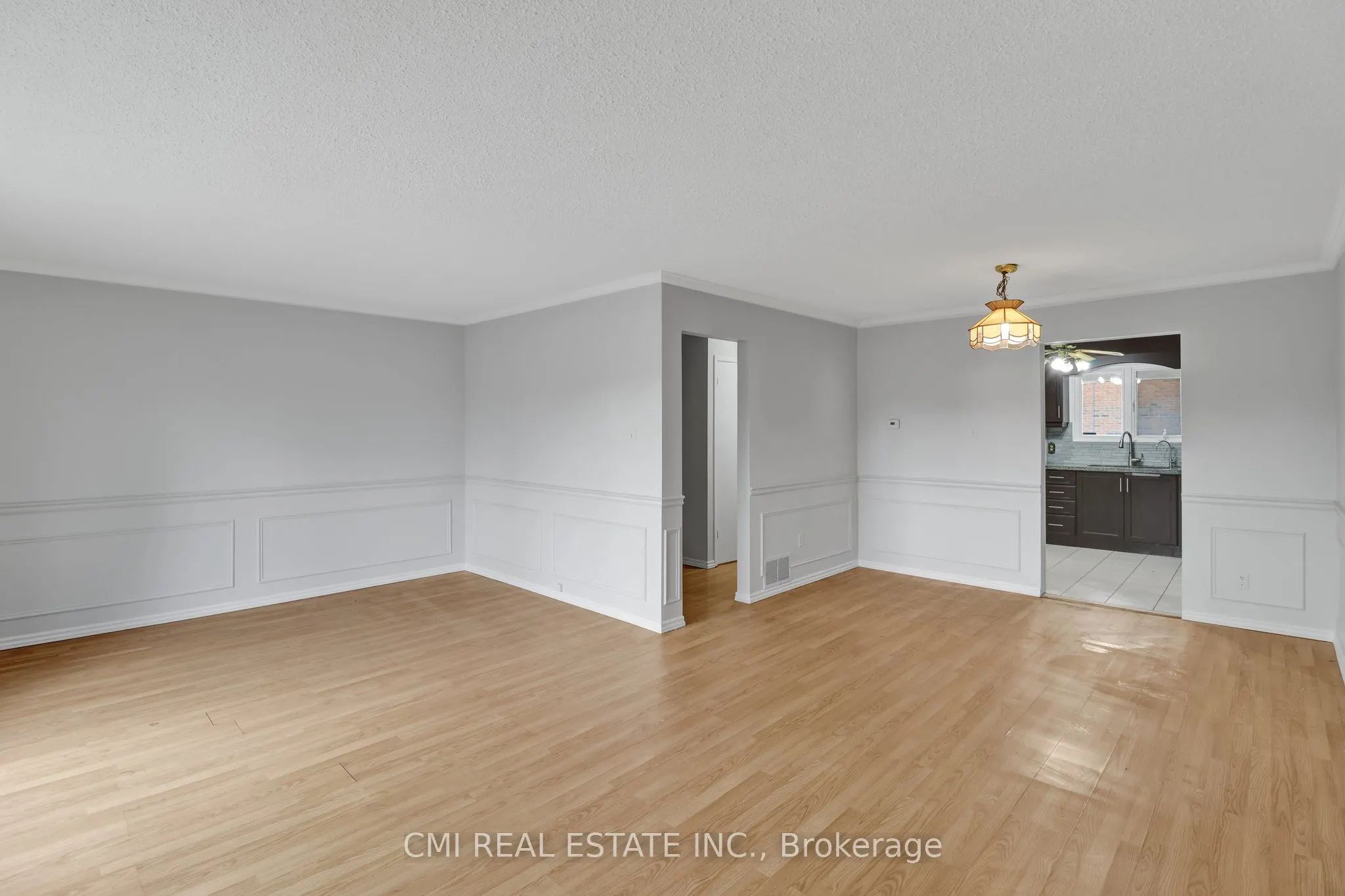 270 TIMBERBANK Boulevard, #6