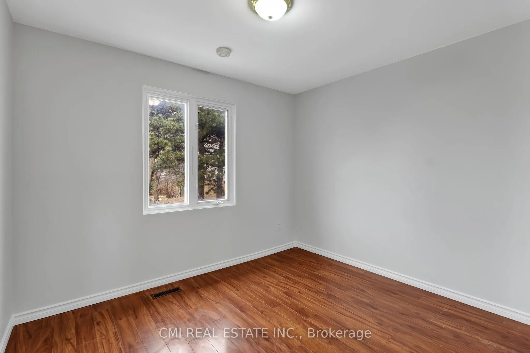 270 TIMBERBANK Boulevard, #6