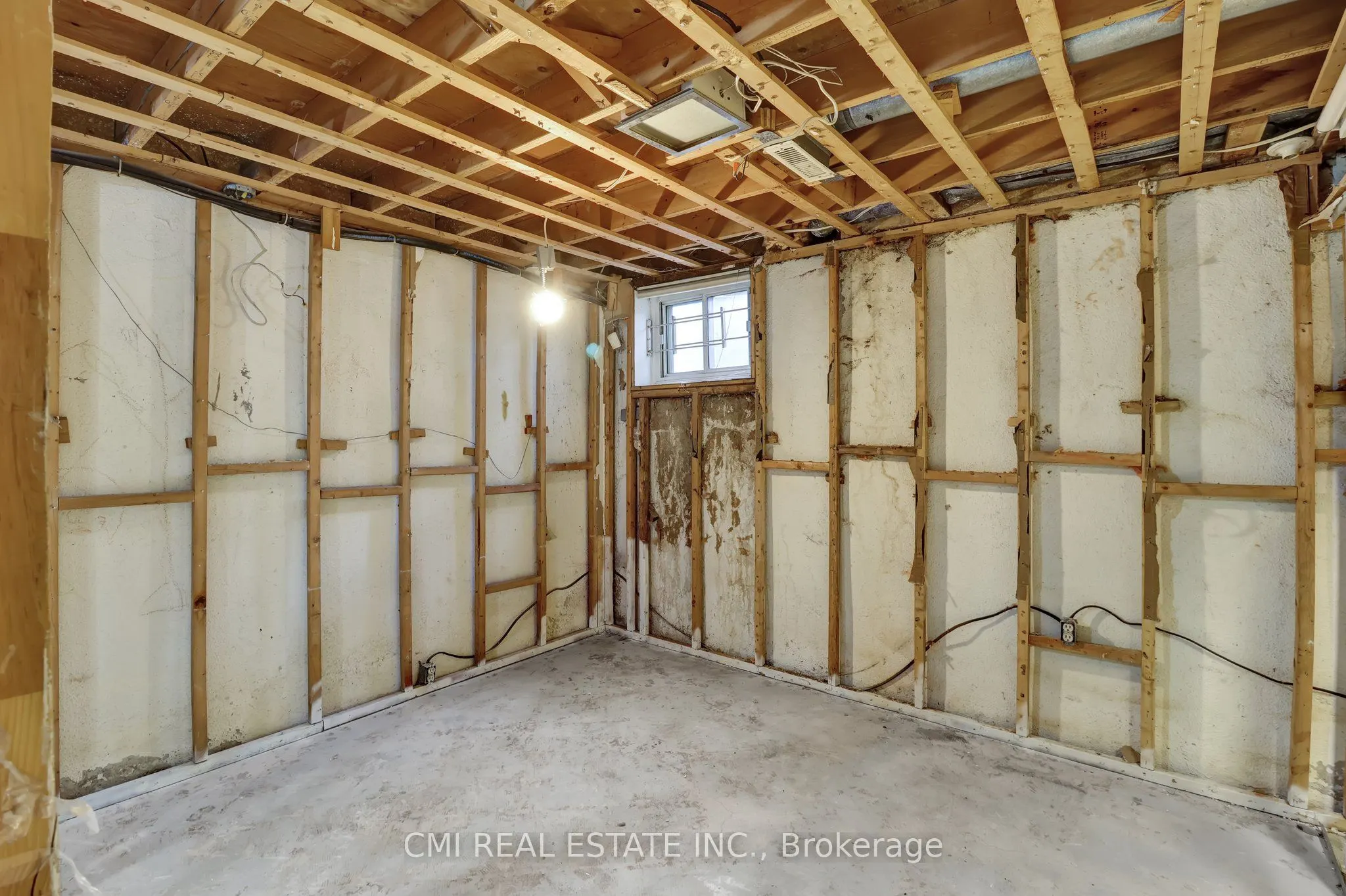 270 TIMBERBANK Boulevard, #6