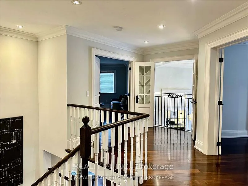 92 Hill Crescent