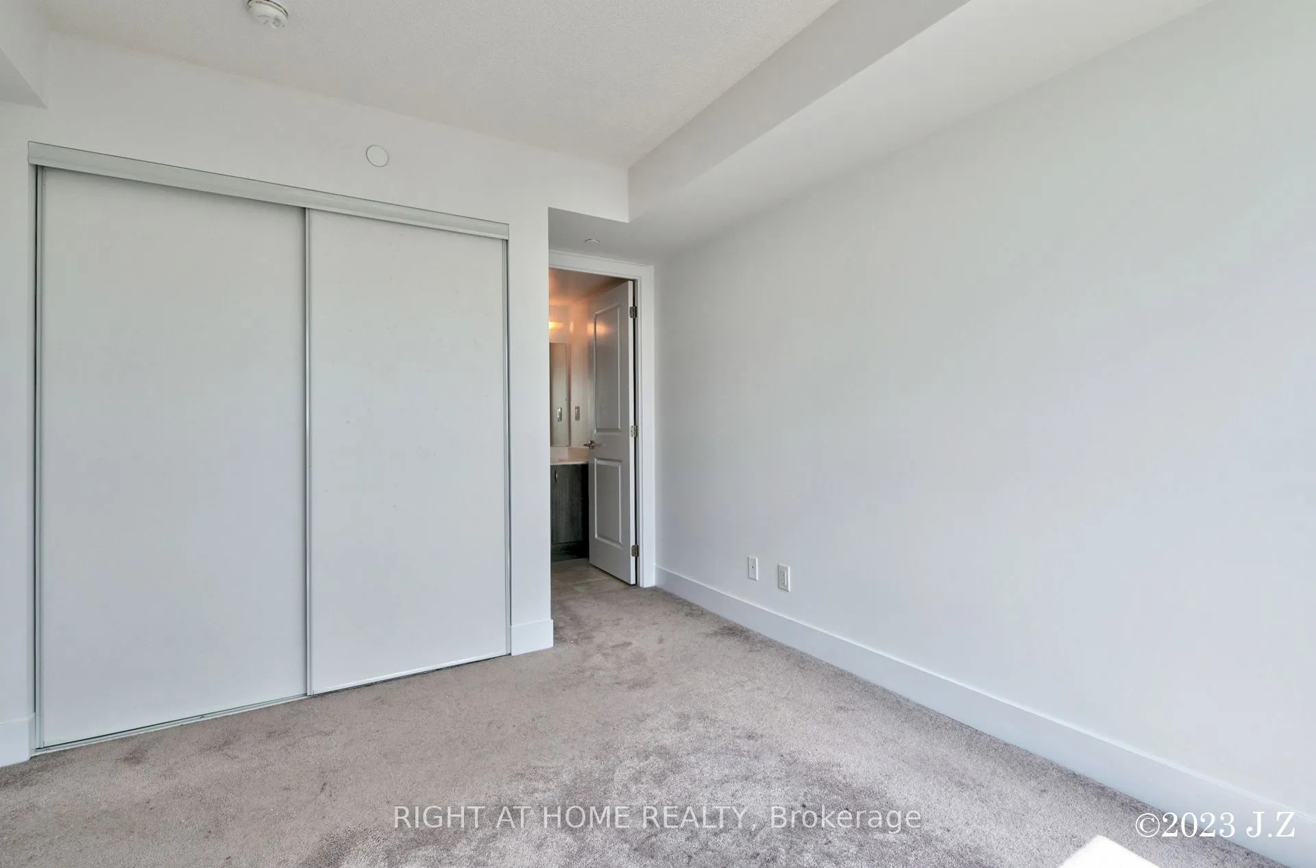1215 Bayly Street, #1109
