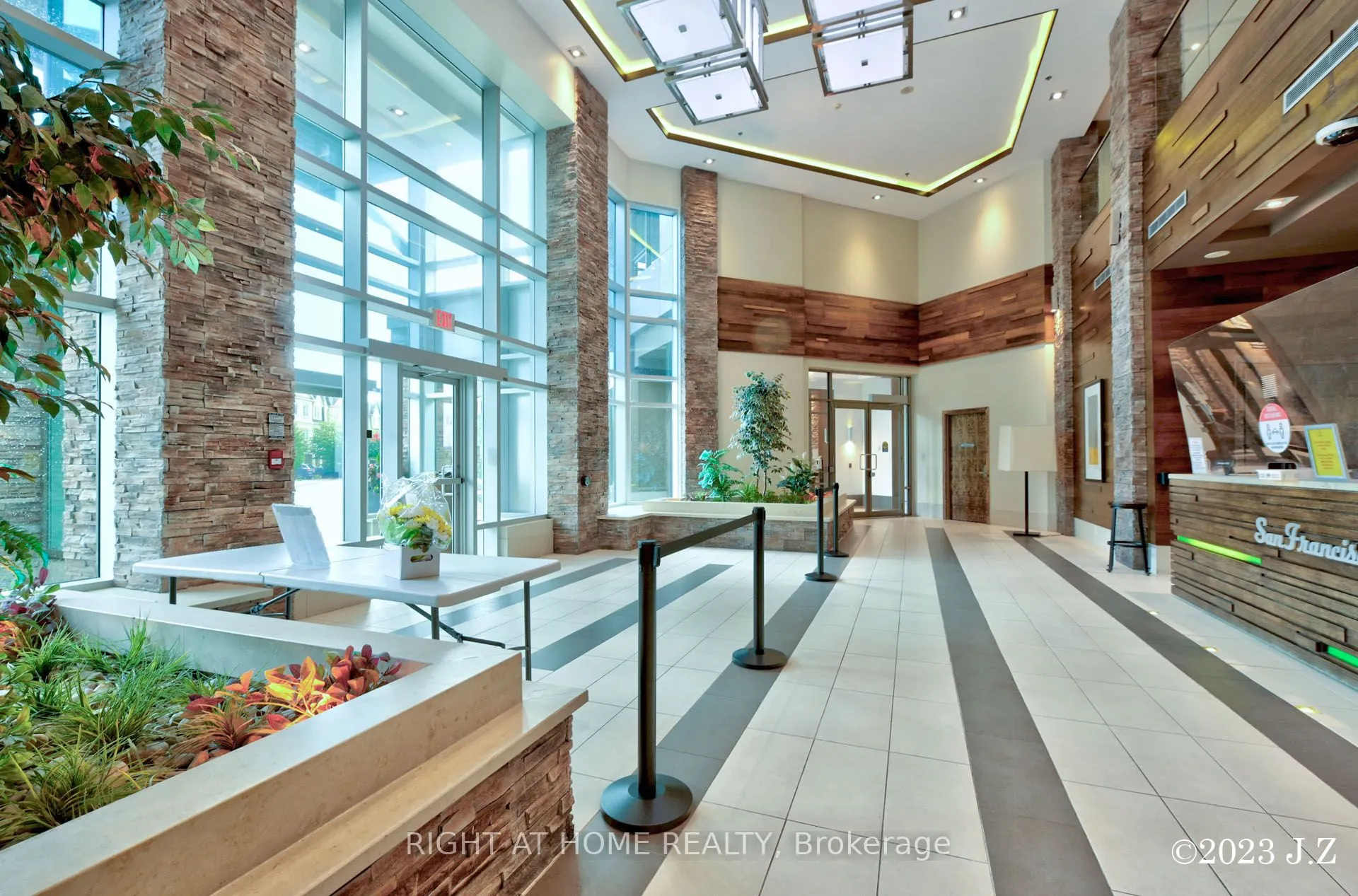 1215 Bayly Street, #1109