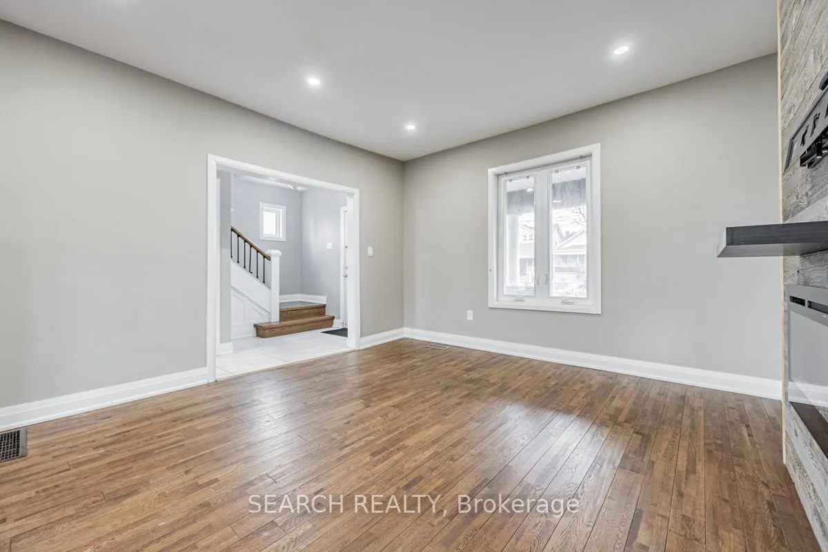201 Ritson Road S