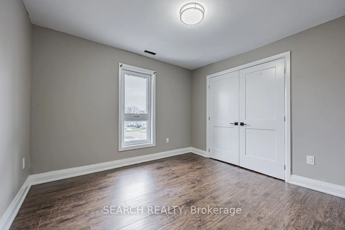 201 Ritson Road S