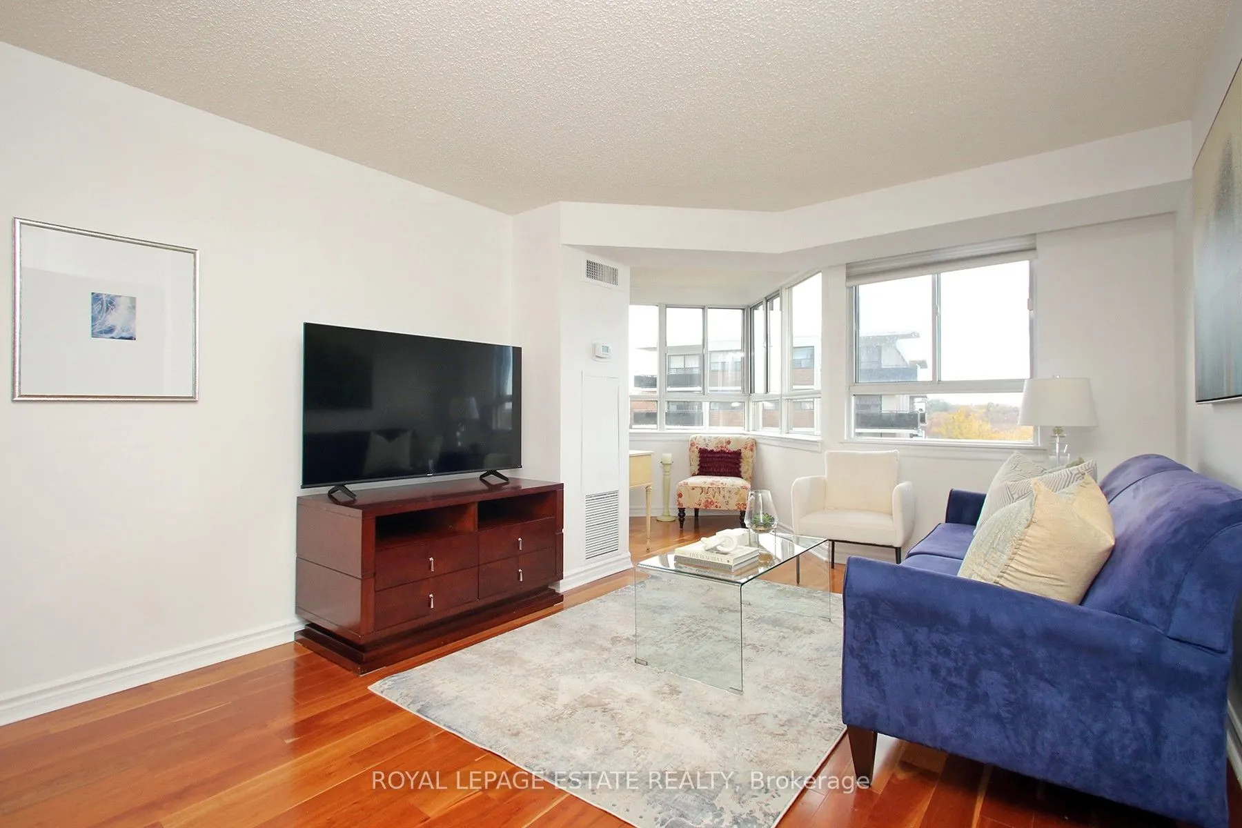 4 Park Vista #1006