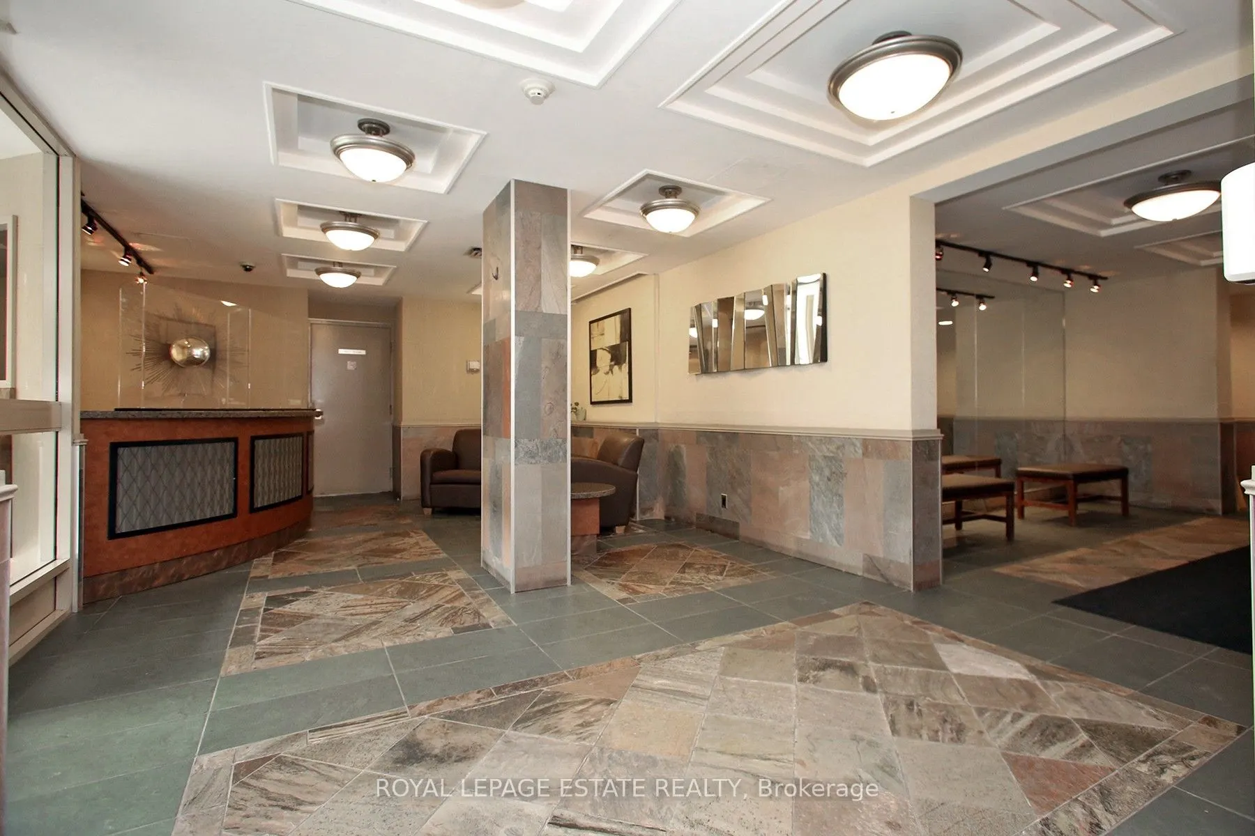 4 Park Vista #1006