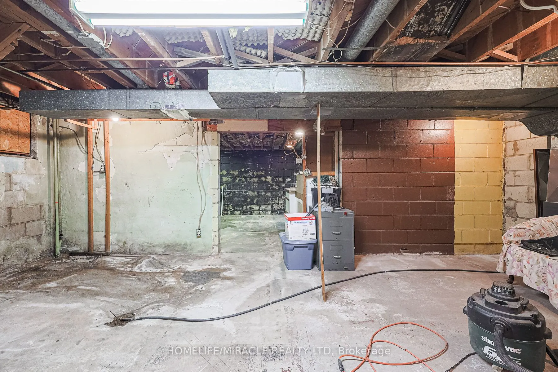 19 Blakemanor Boulevard