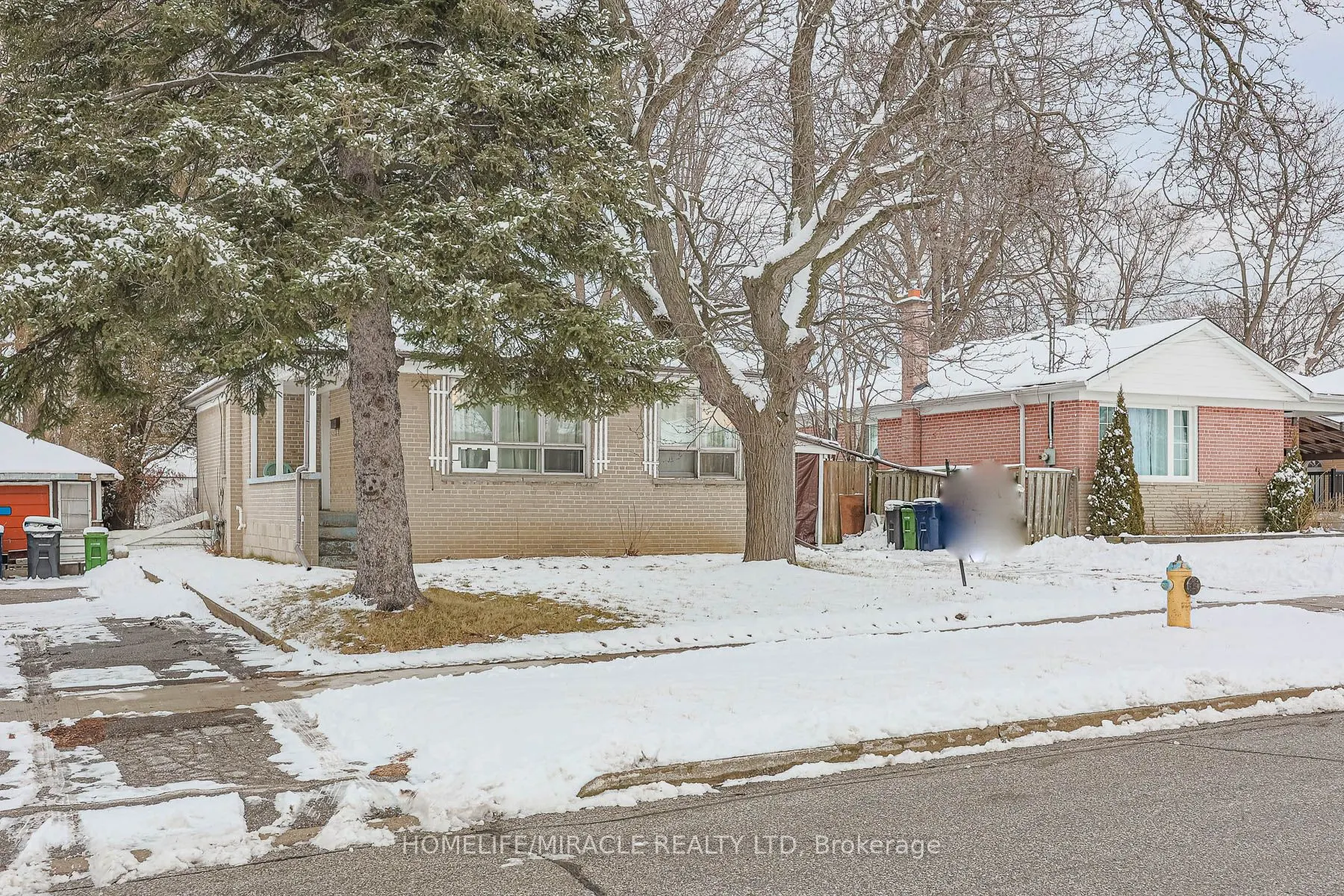 19 Blakemanor Boulevard