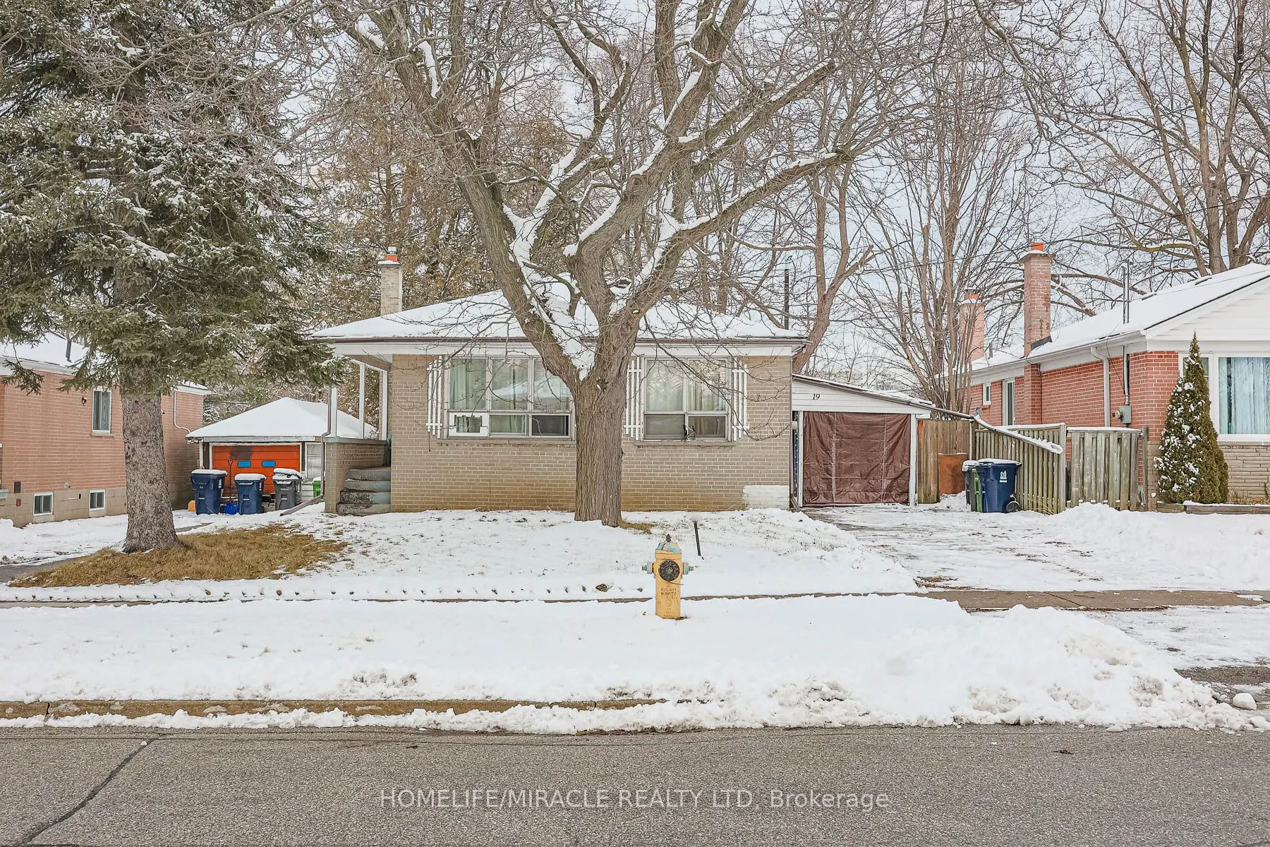 19 Blakemanor Boulevard