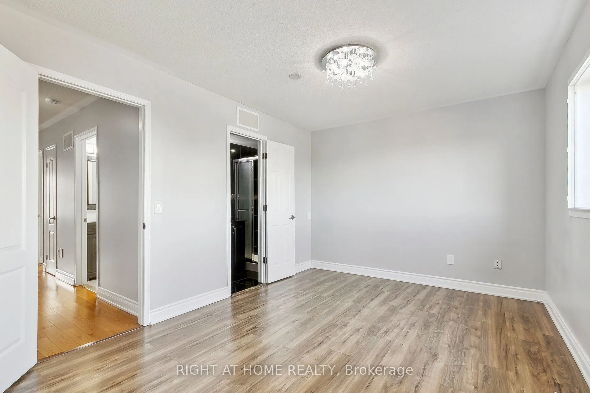 98 Jenkinson Way, #70