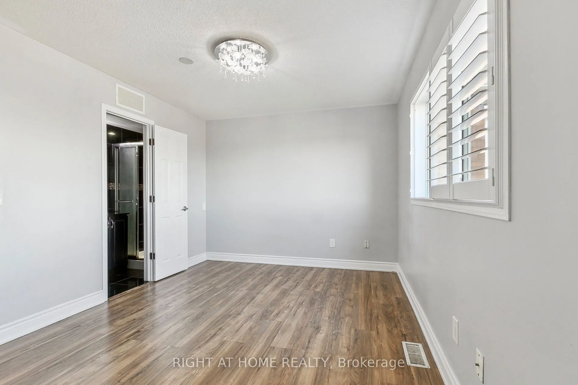 98 Jenkinson Way, #70