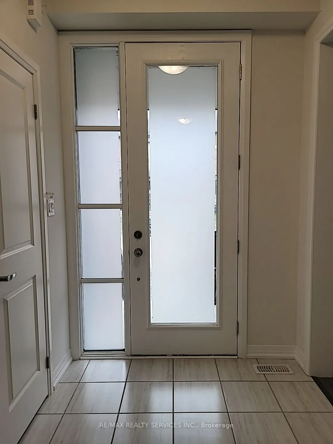 225 Coronation Road