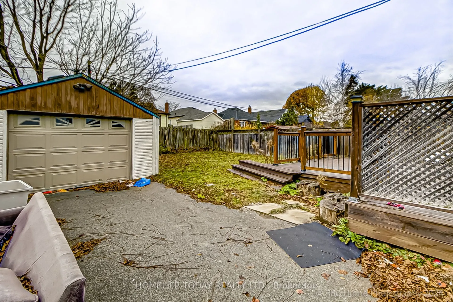 96 Oakes Avenue