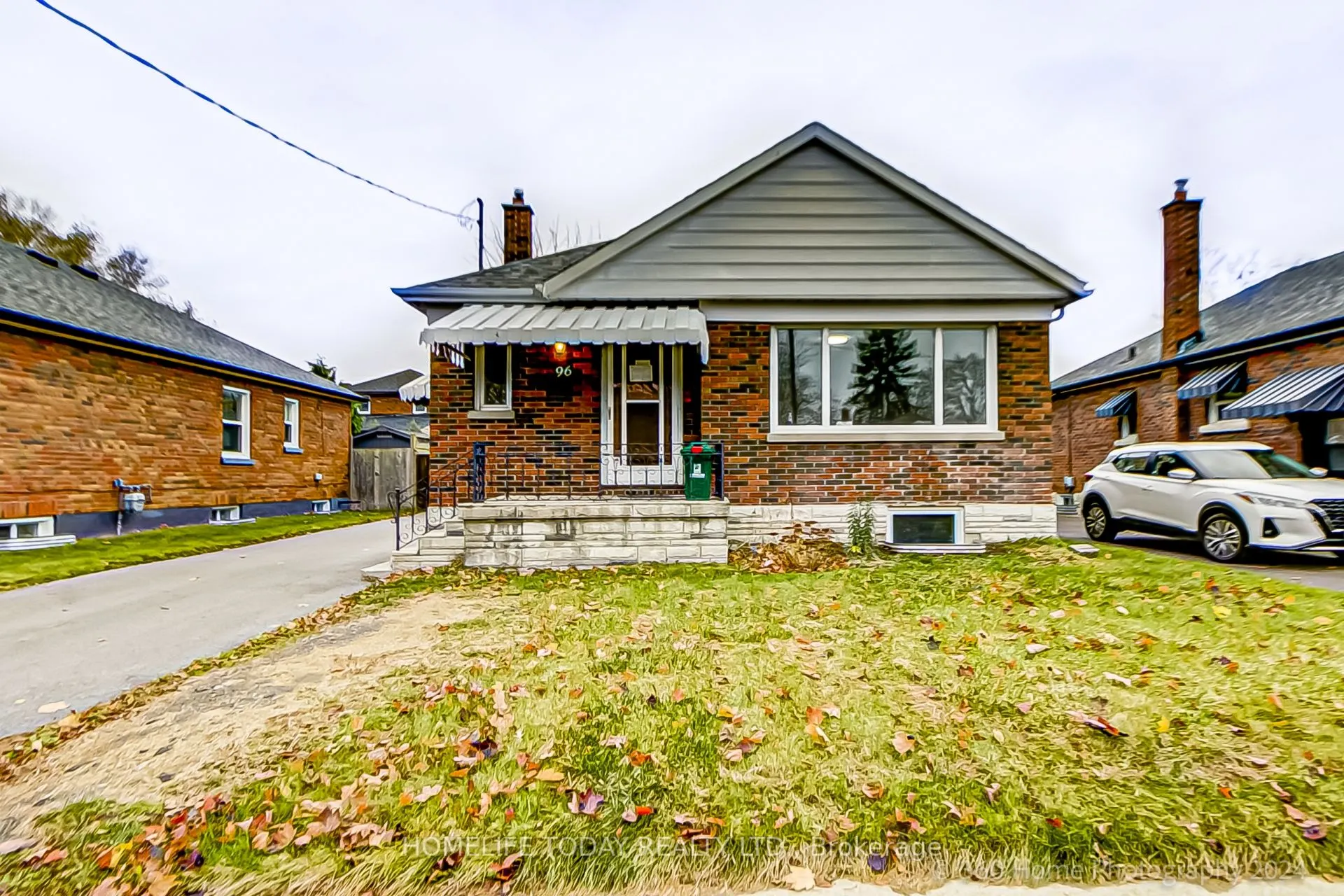 96 Oakes Avenue