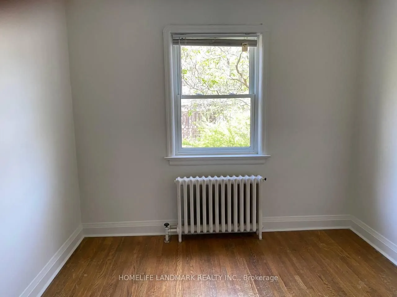 11 Hutton Avenue