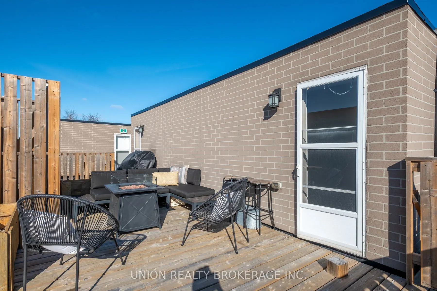 1550 C Kingston Road