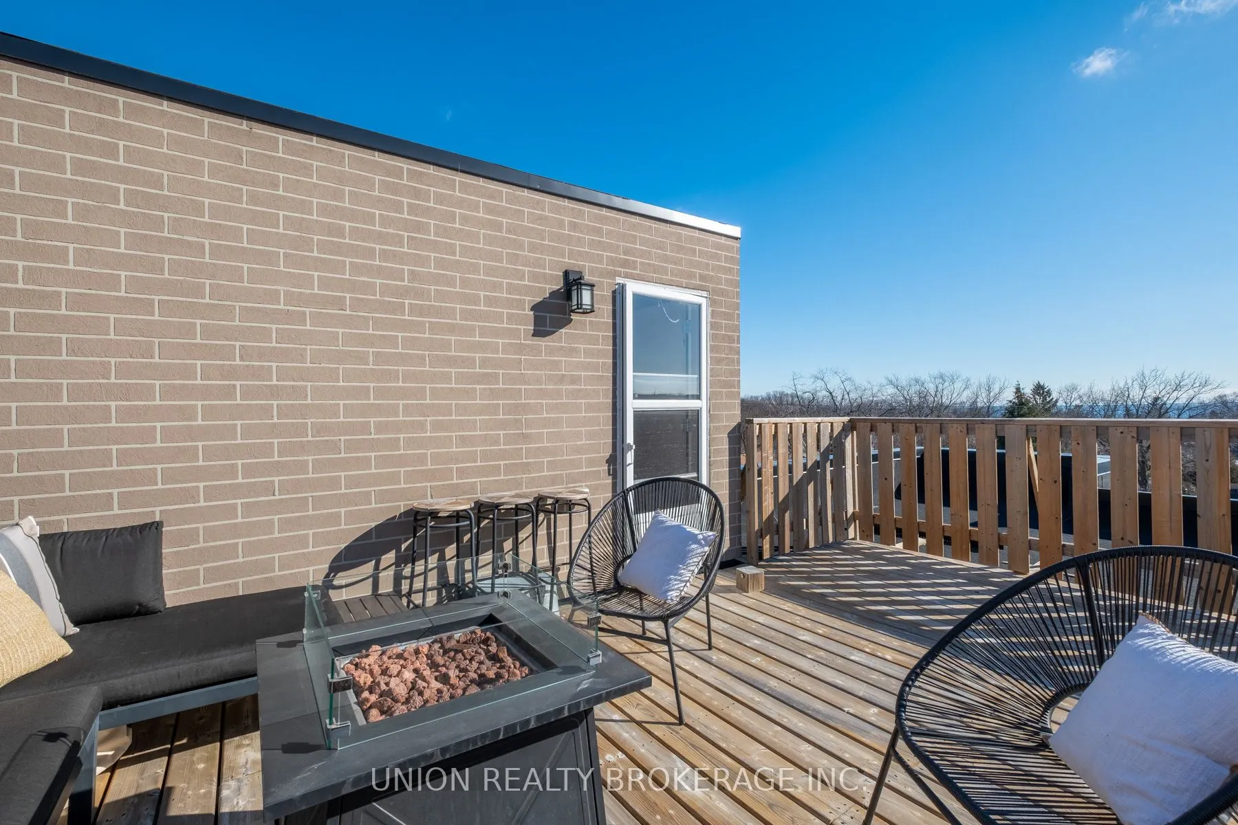 1550 C Kingston Road