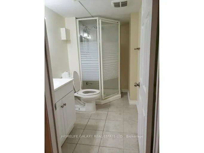 9 Minnacote Avenue, #Bsmnt