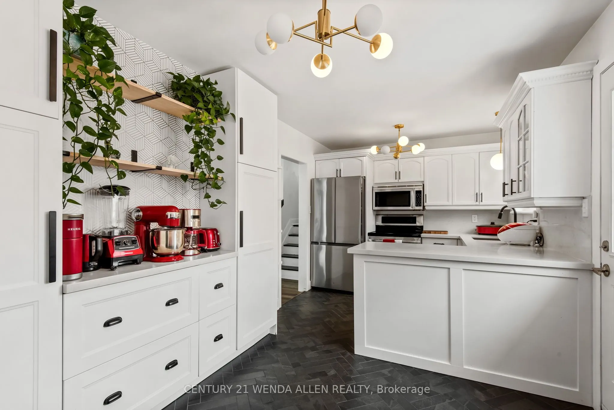 1350 Tatra Drive