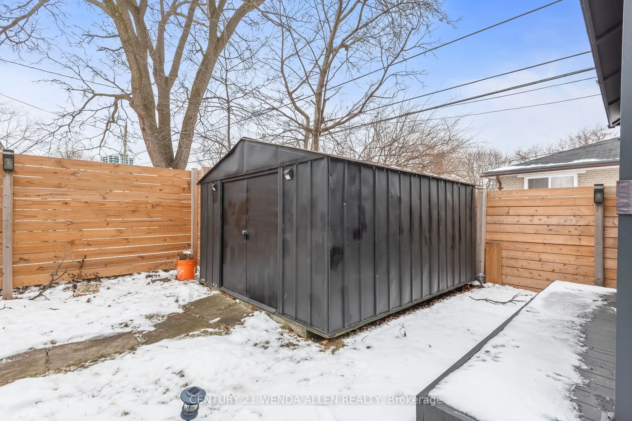 1350 Tatra Drive