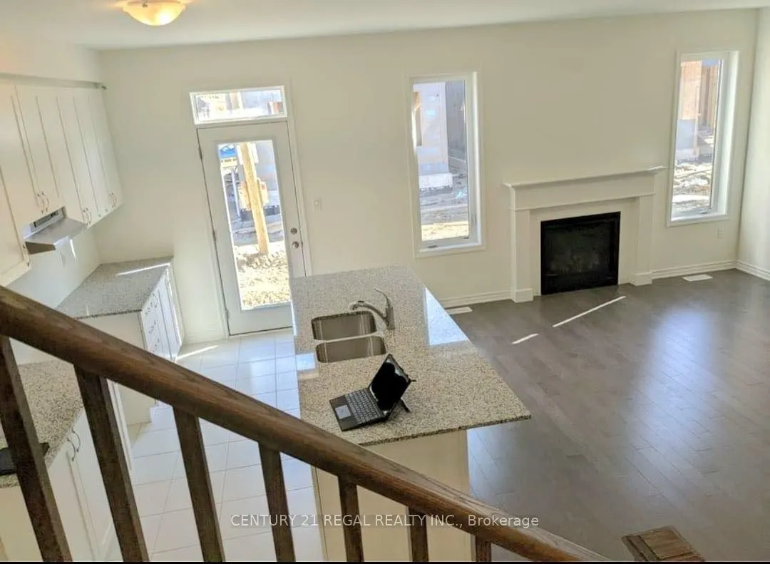 1403 Longspur Trail