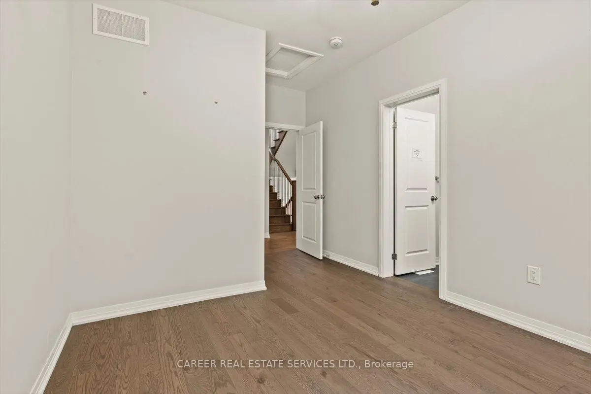 239 Port Darlington Road