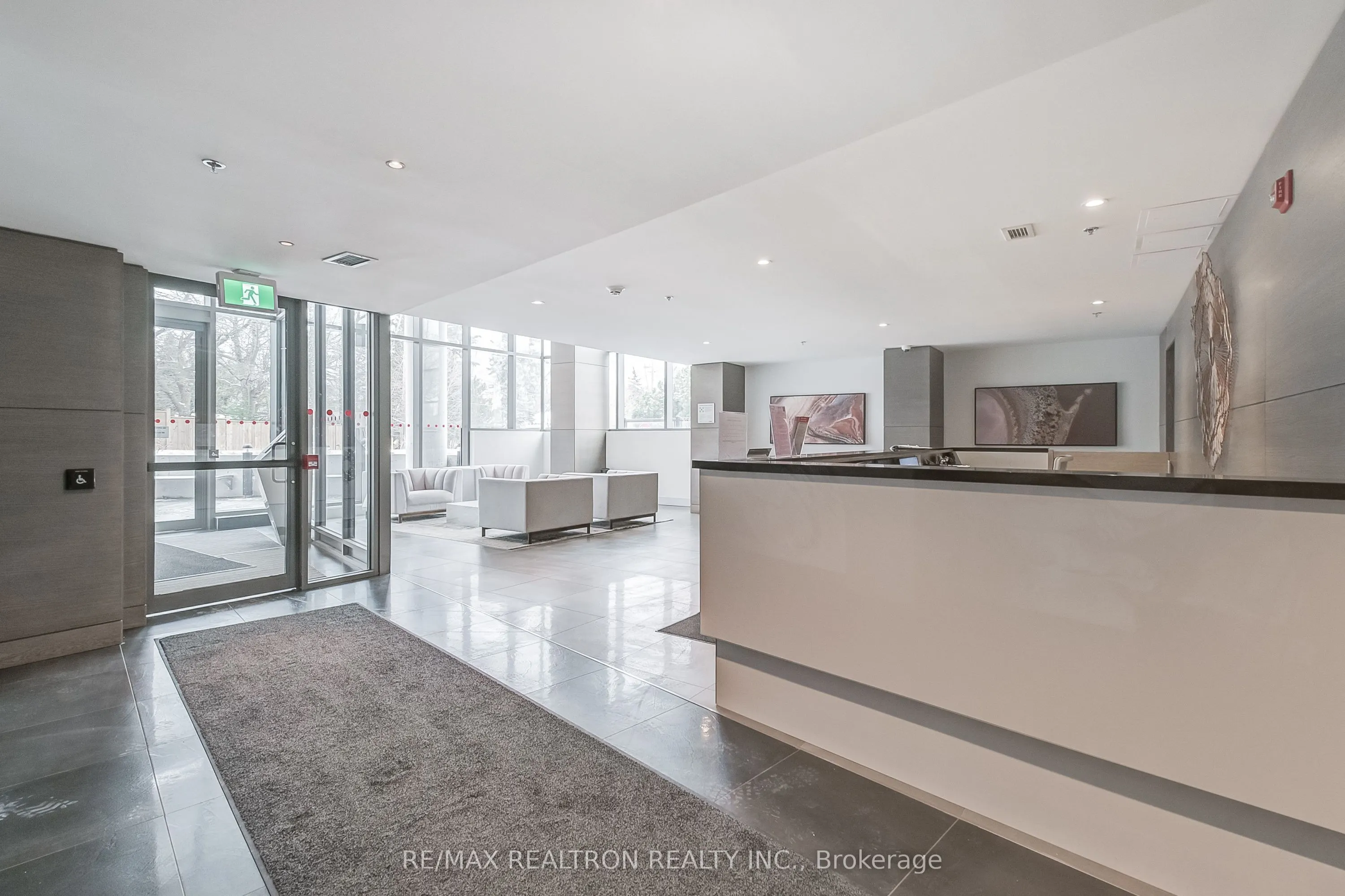 90 Glen Everest Road, #324