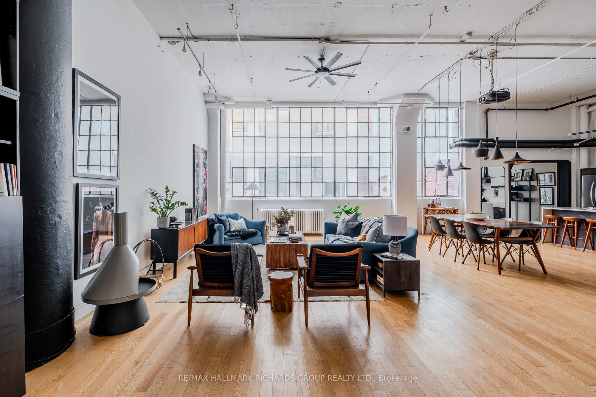 245 Carlaw Avenue, #210A