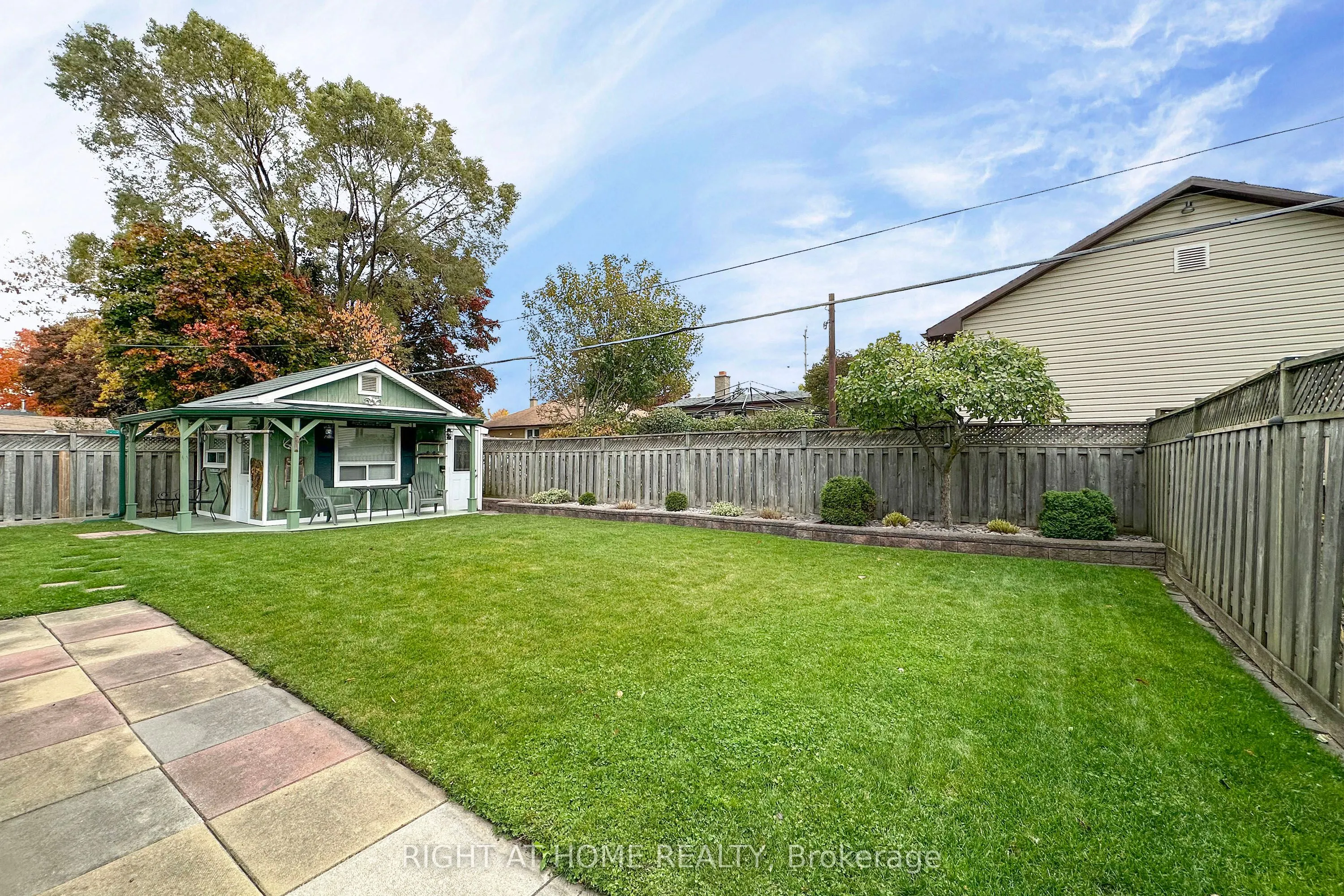 923 Bayview Avenue