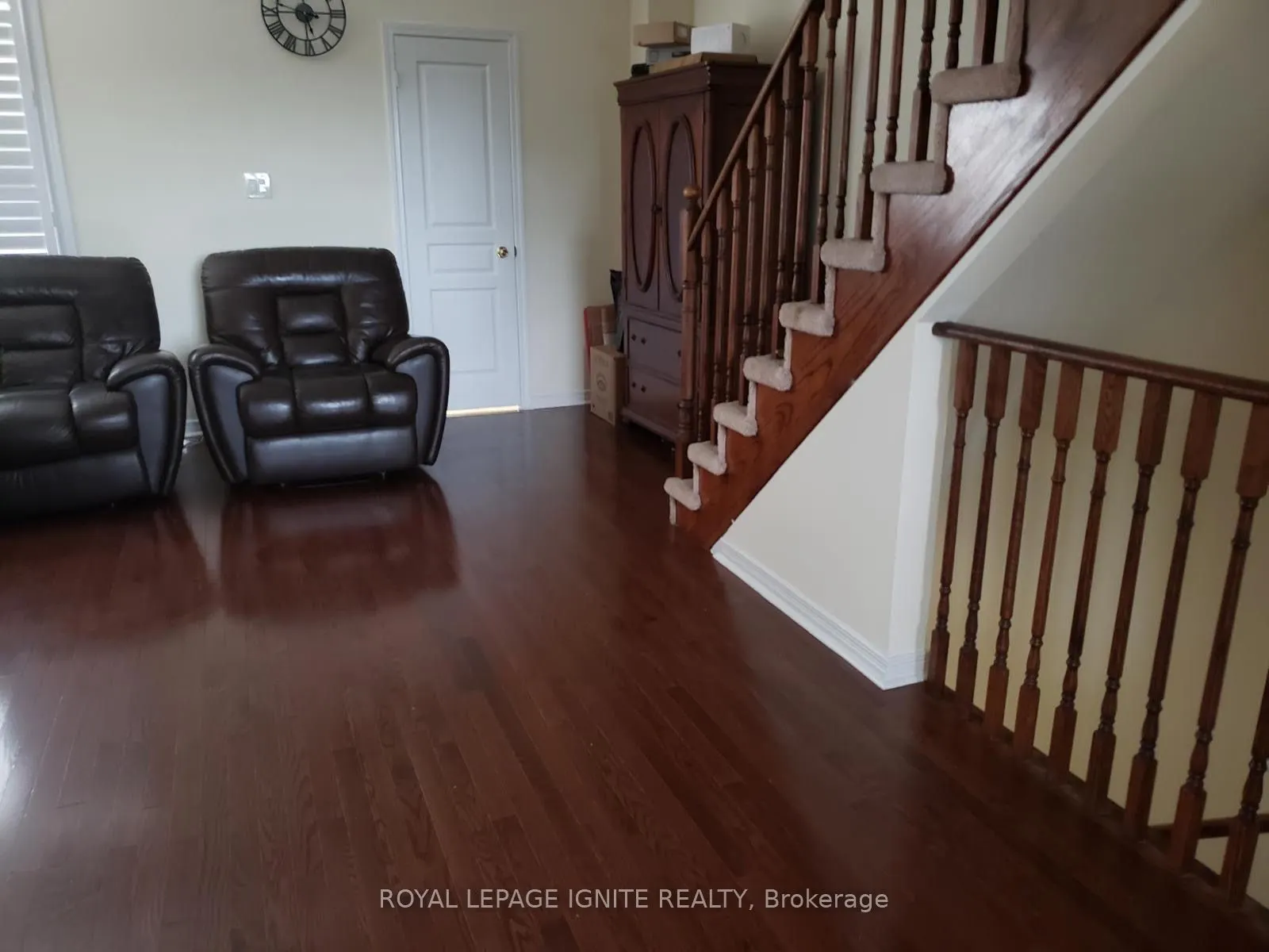 11 Curran Hall Crescent