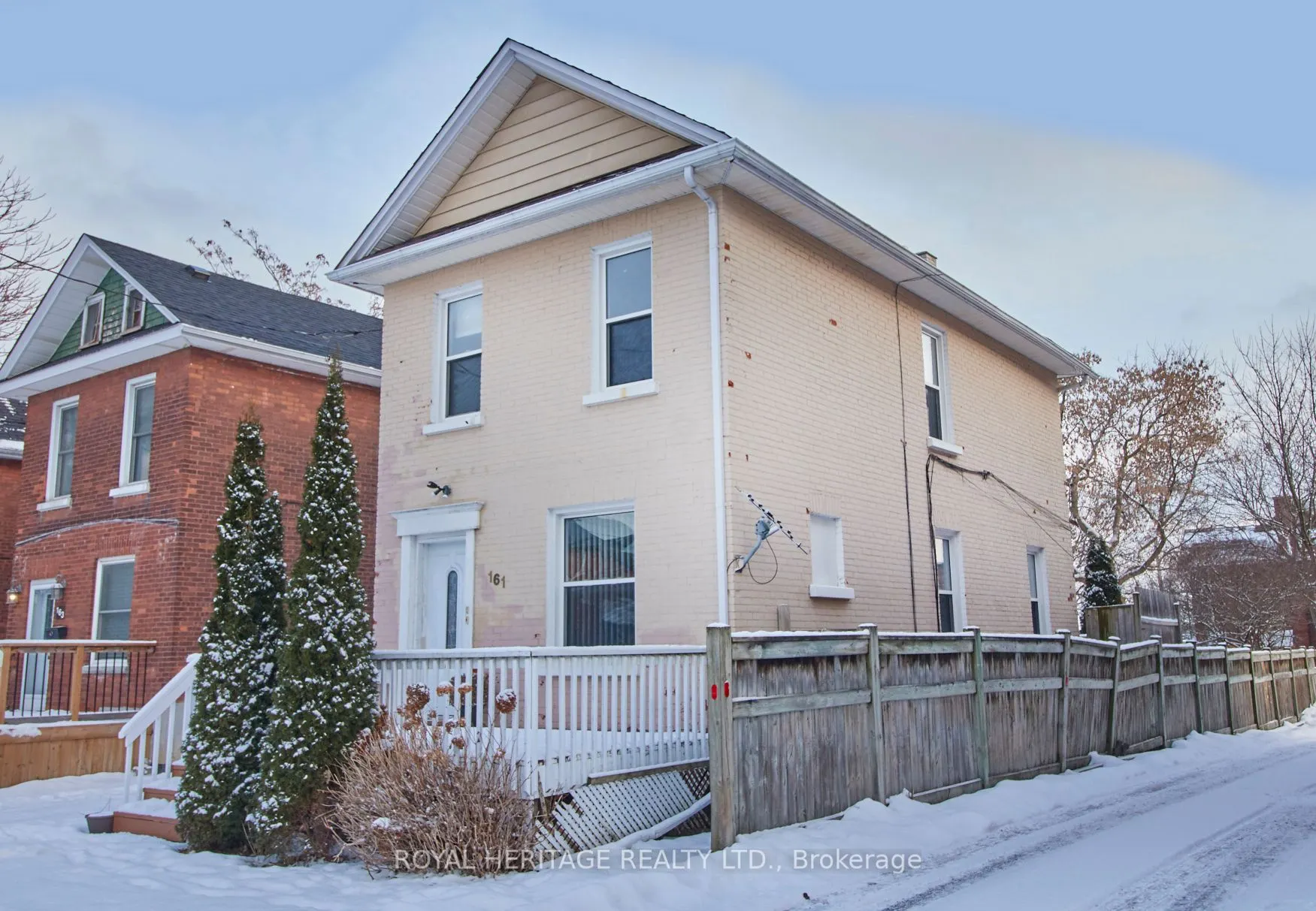 161 Colborne Street E