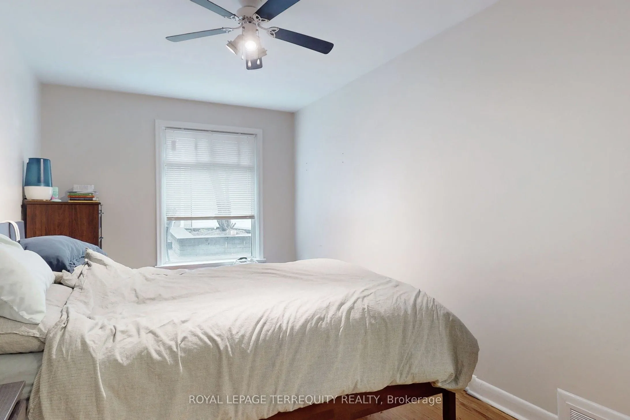 29 Love Crescent