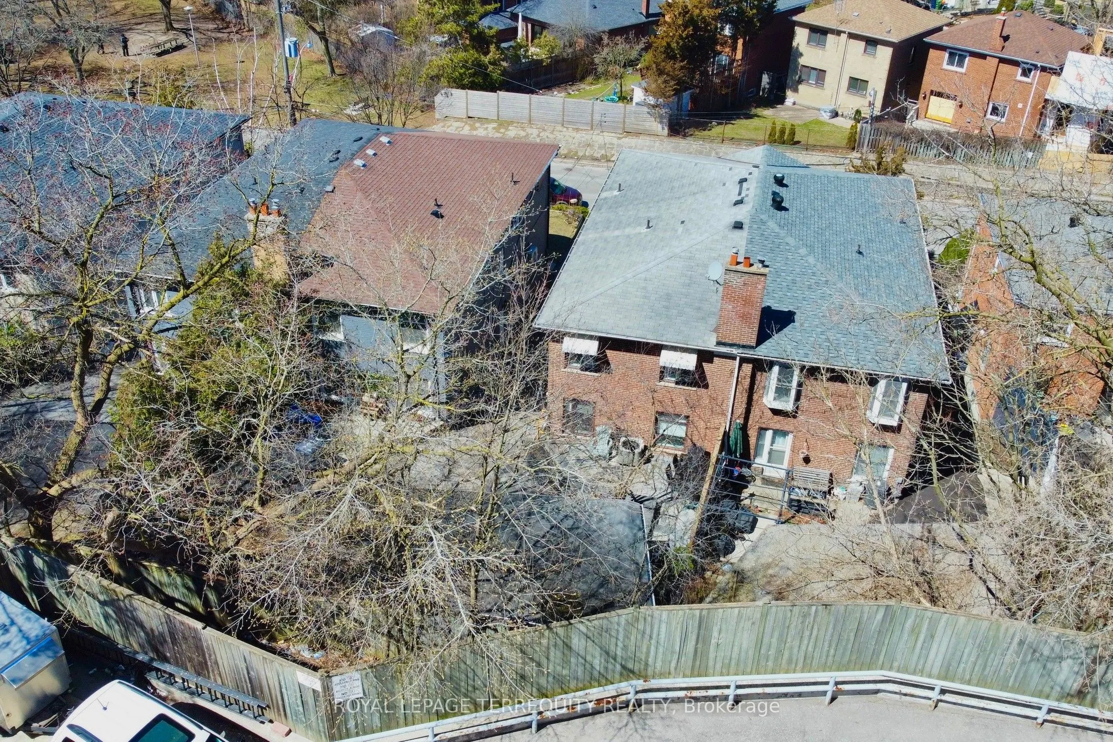 29 Love Crescent