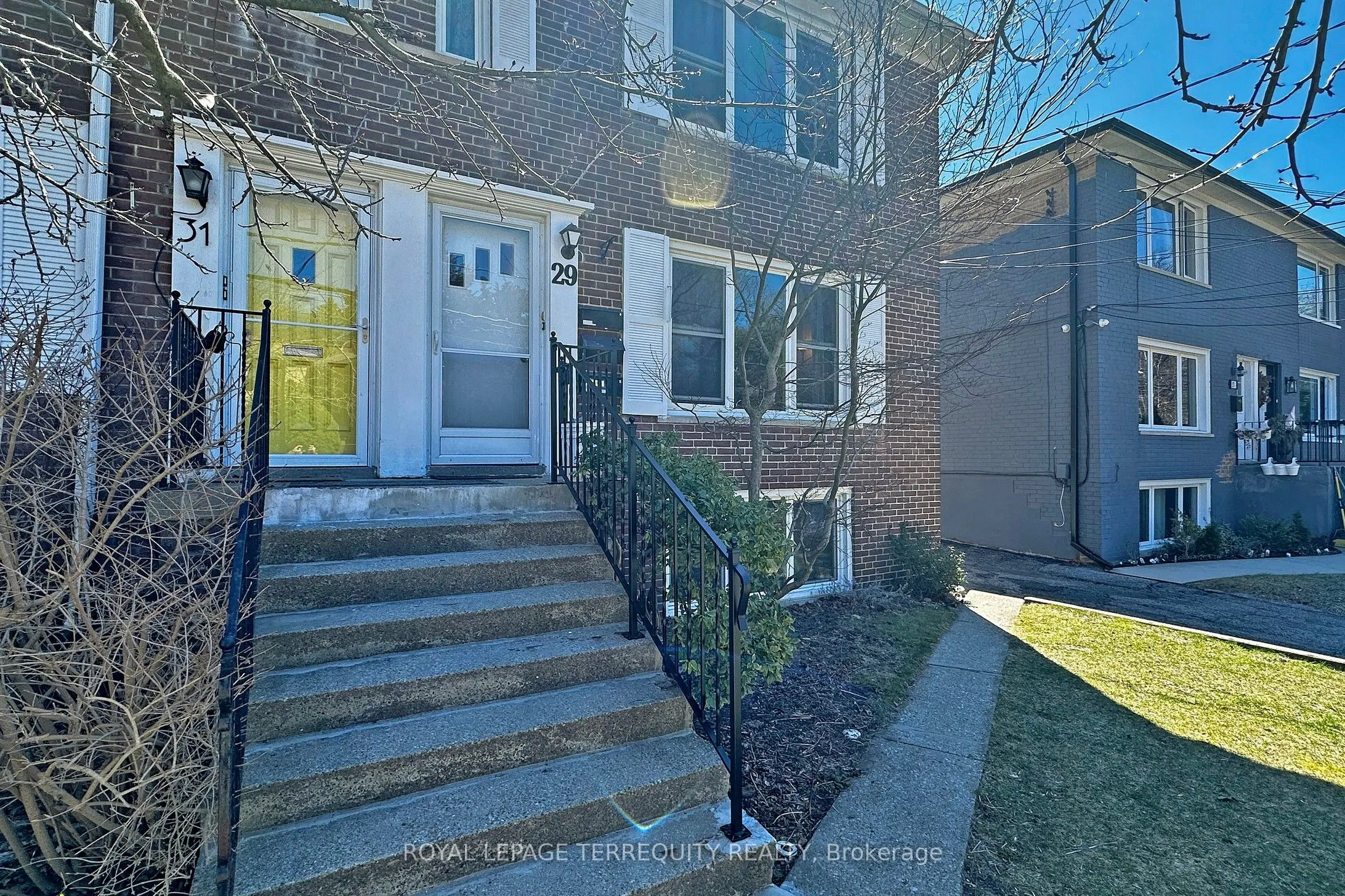 29 Love Crescent
