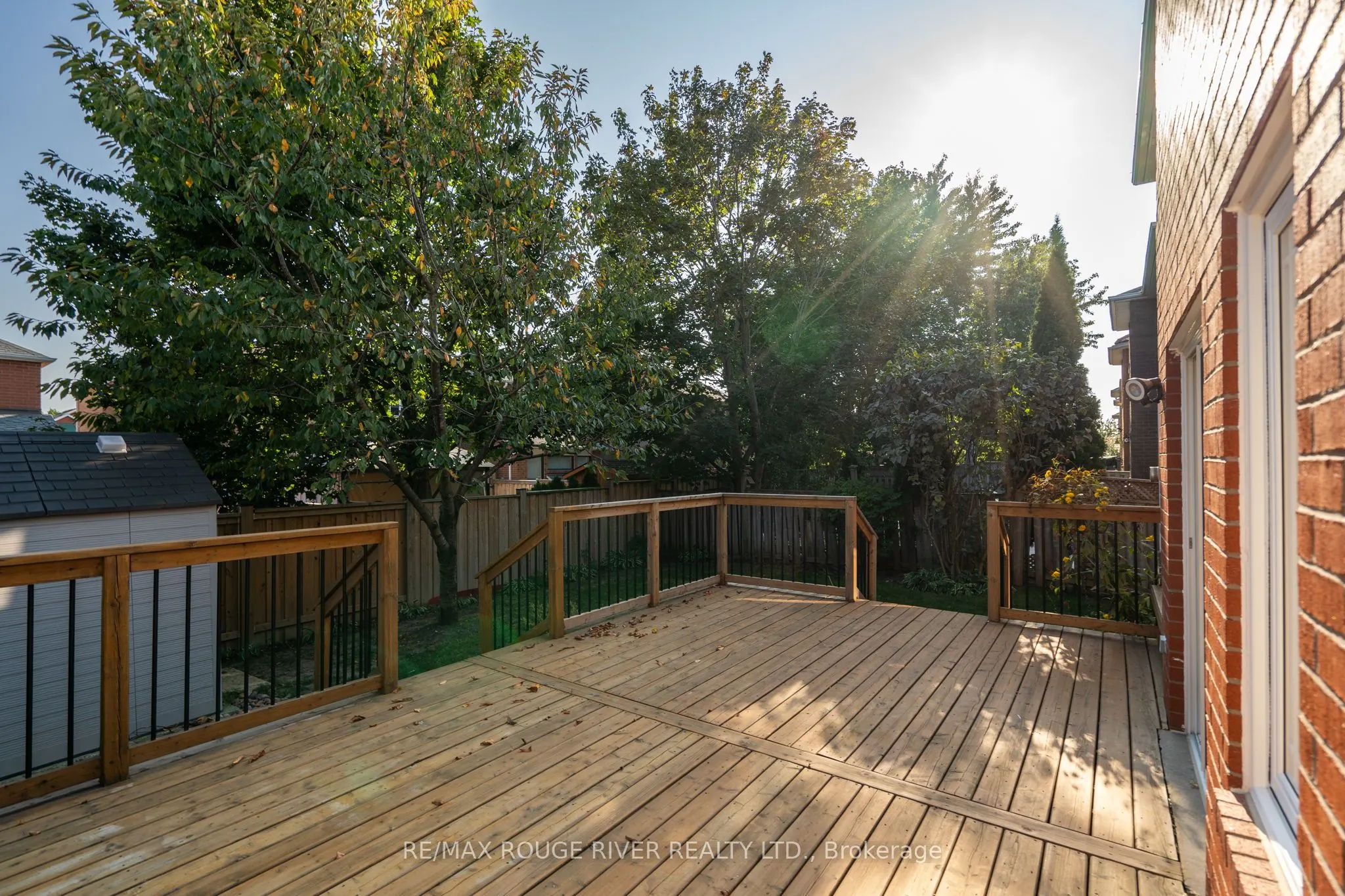 31 Kerrison Drive W