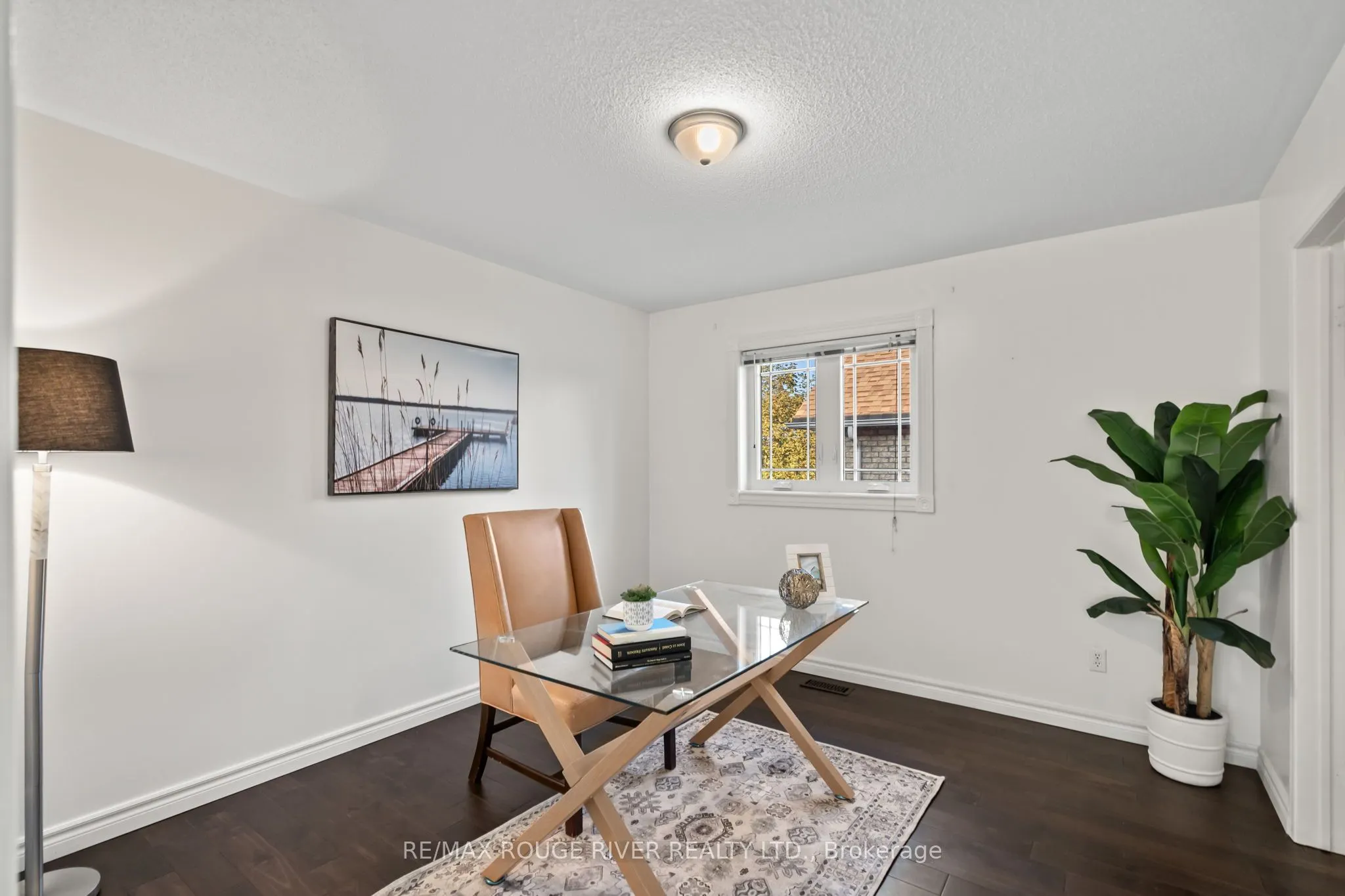 31 Kerrison Drive W