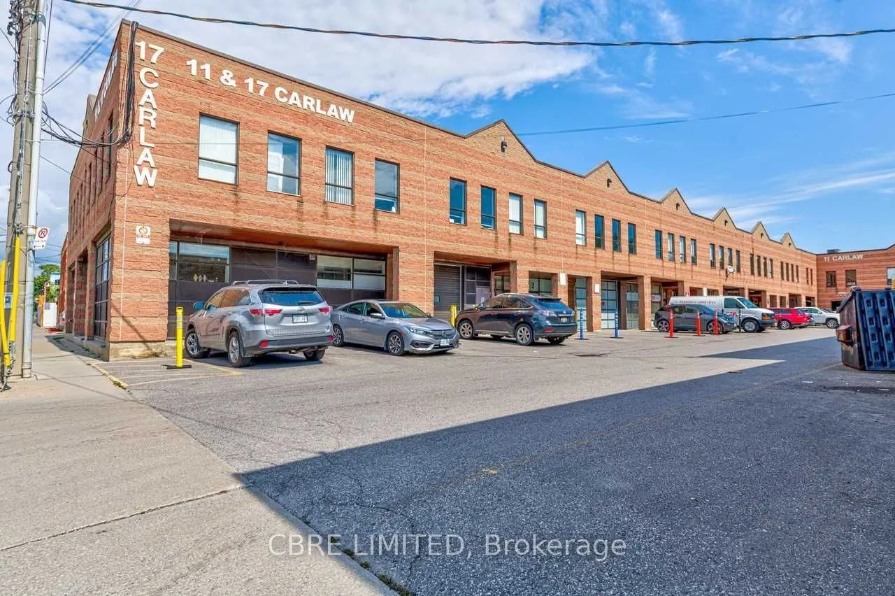 11 Carlaw Avenue, #8