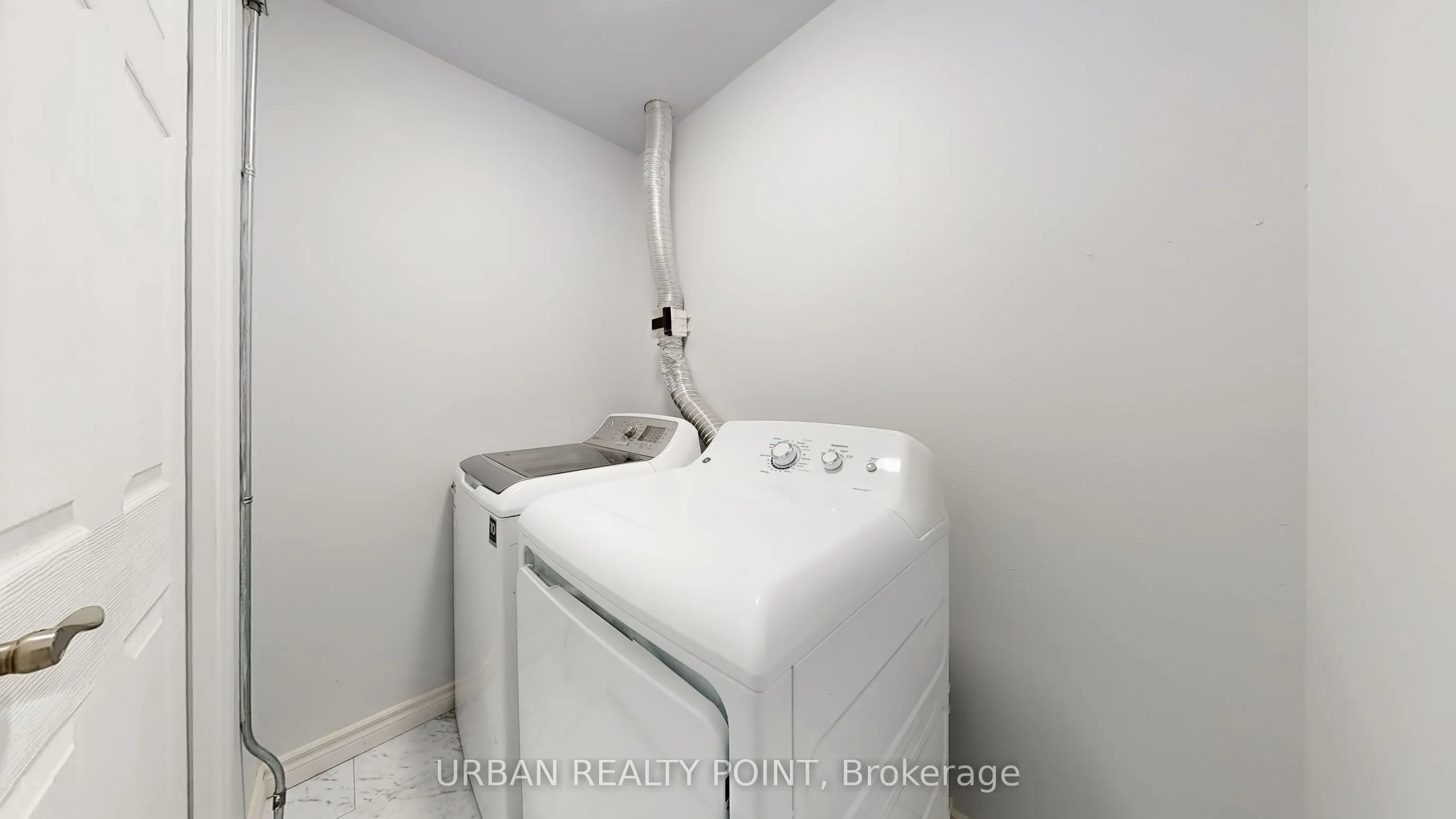 5580 Sheppard Avenue E, #605