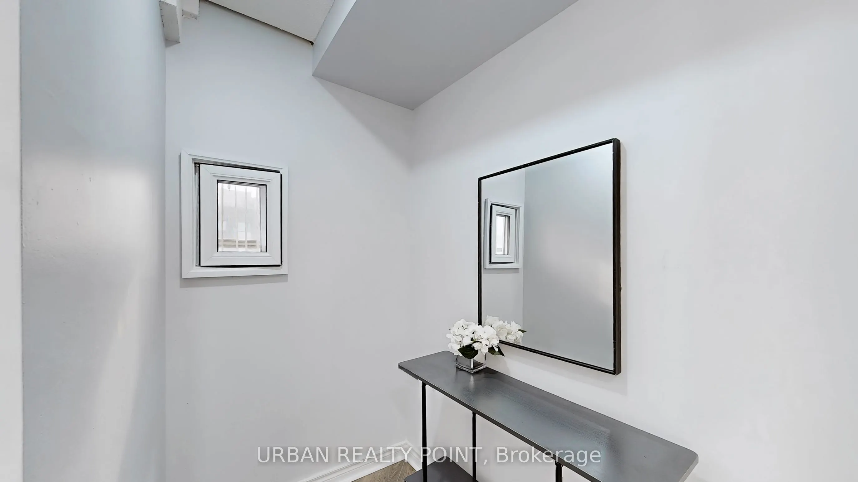 5580 Sheppard Avenue E, #605