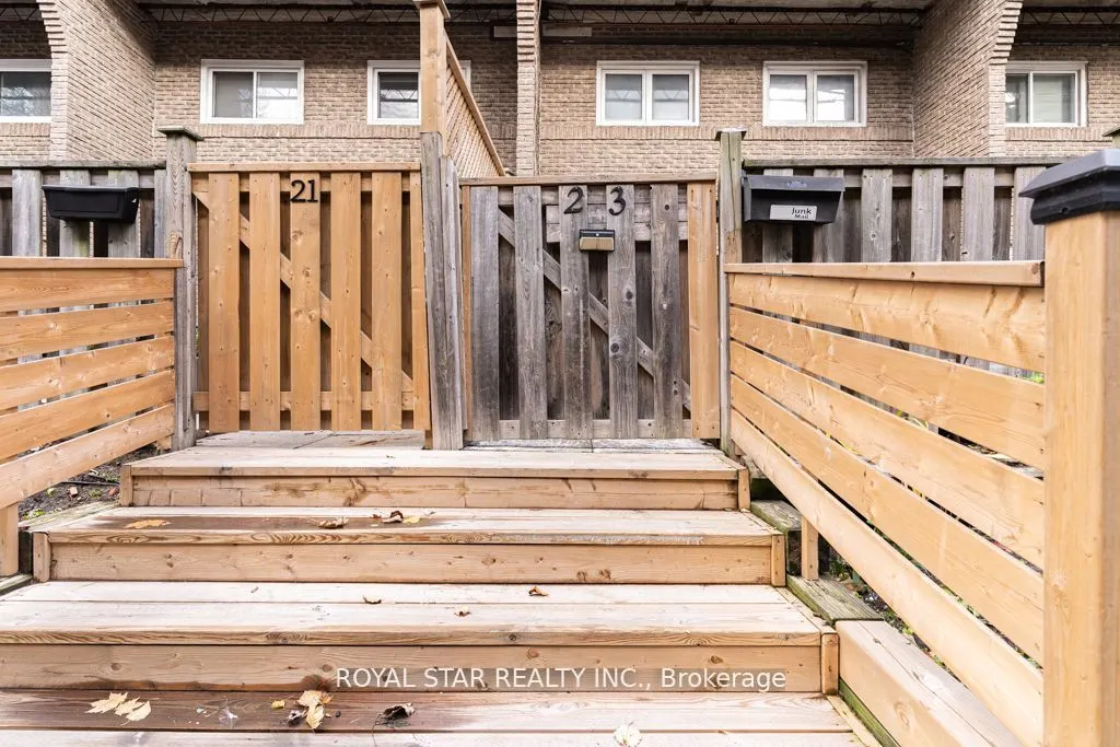 91 Muir Drive, #23