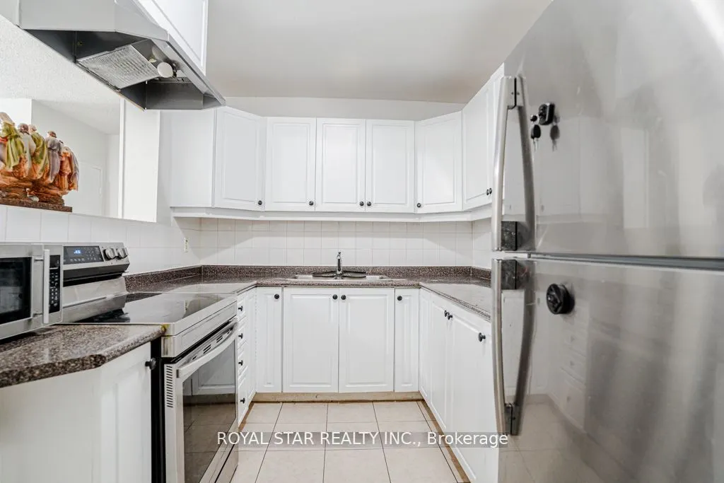 91 Muir Drive, #23