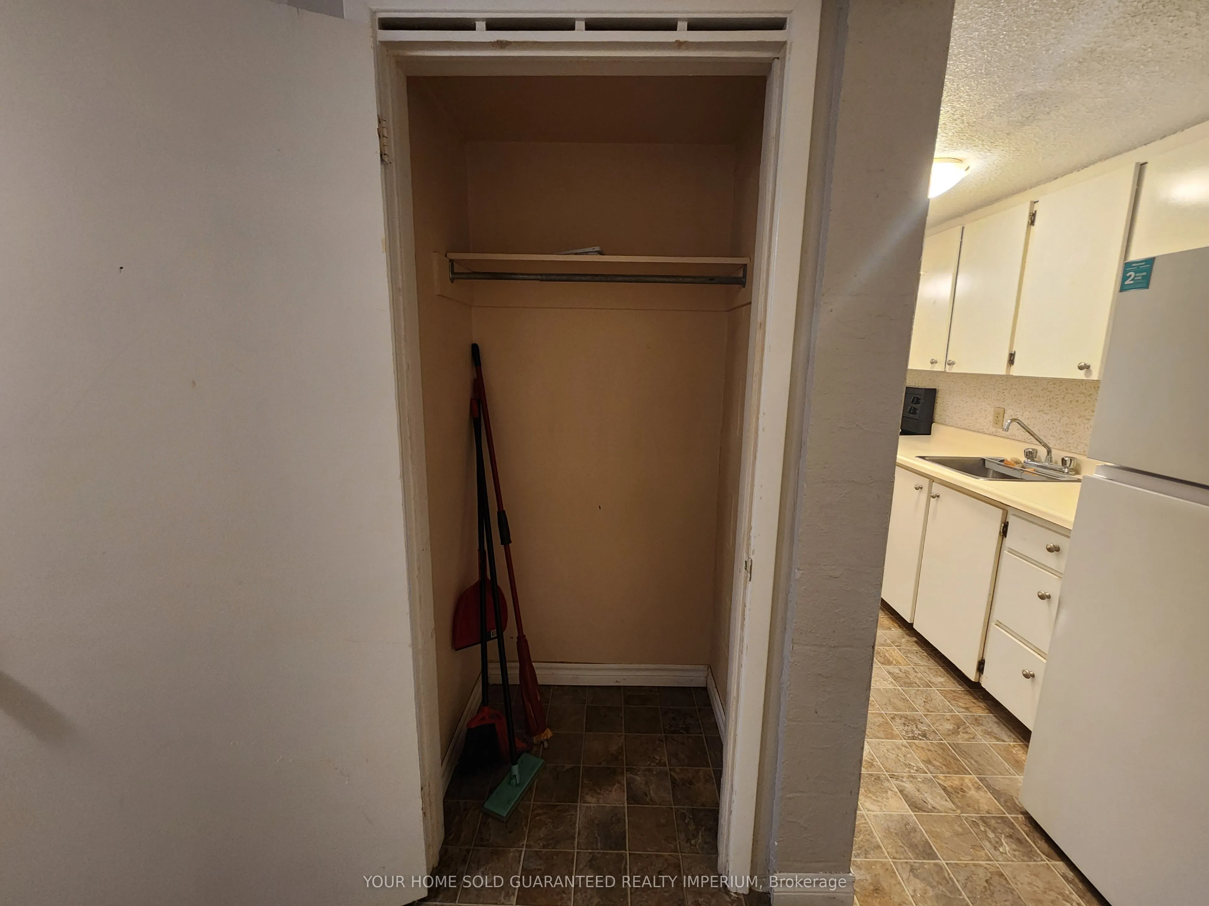 2906 Highway 2 Street, #6