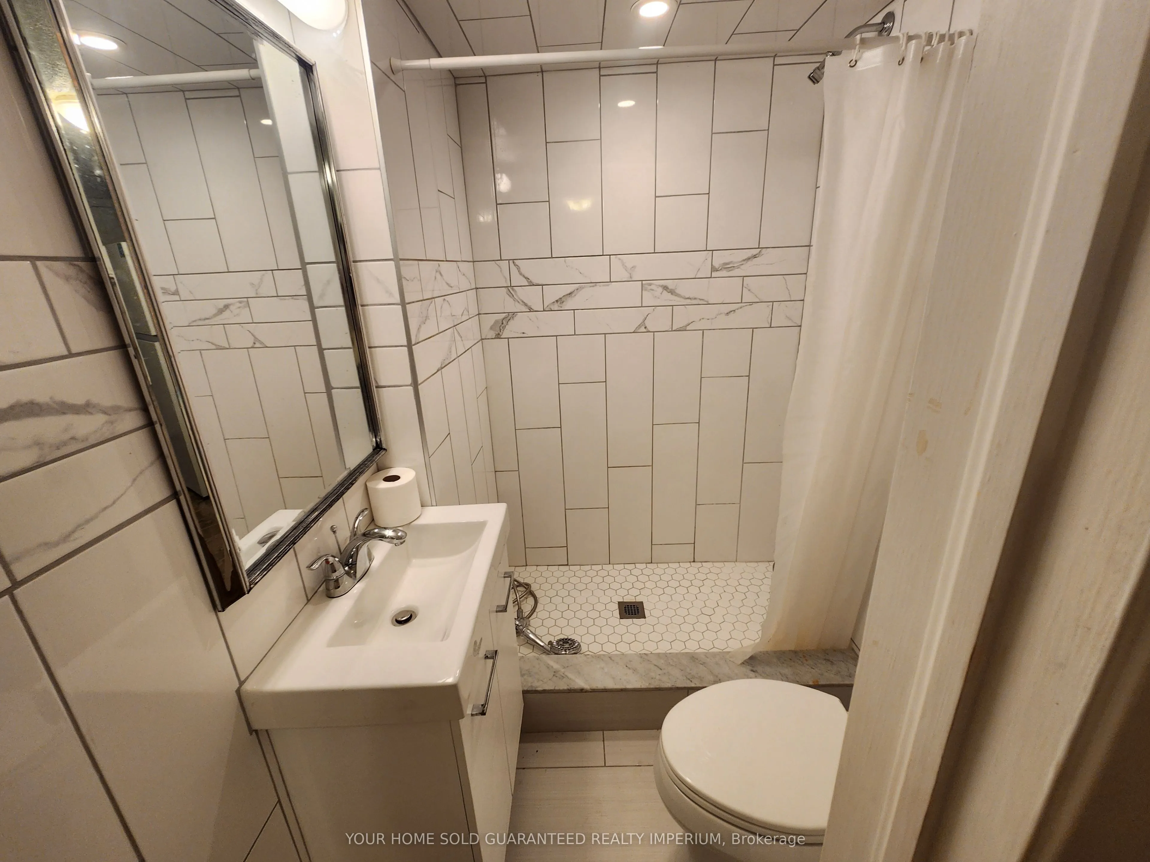 2906 Highway 2 Street, #6