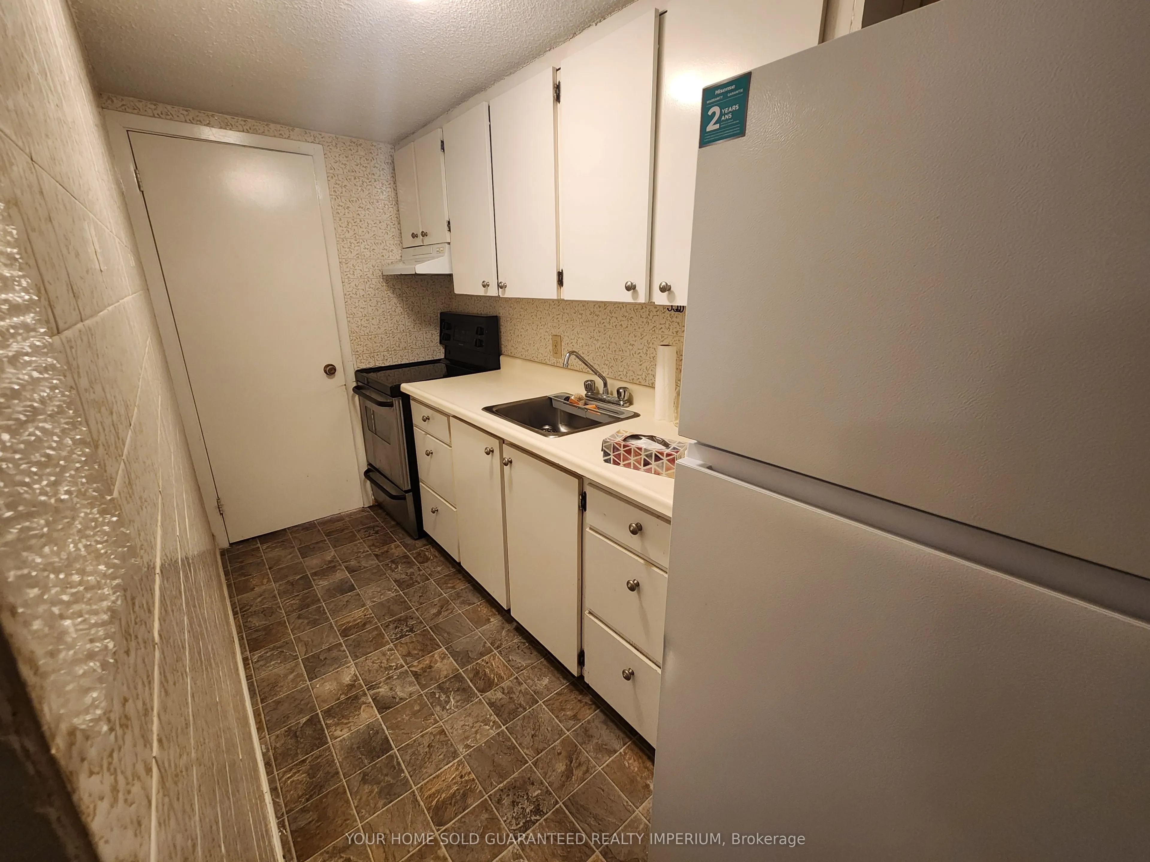 2906 Highway 2 Street, #6