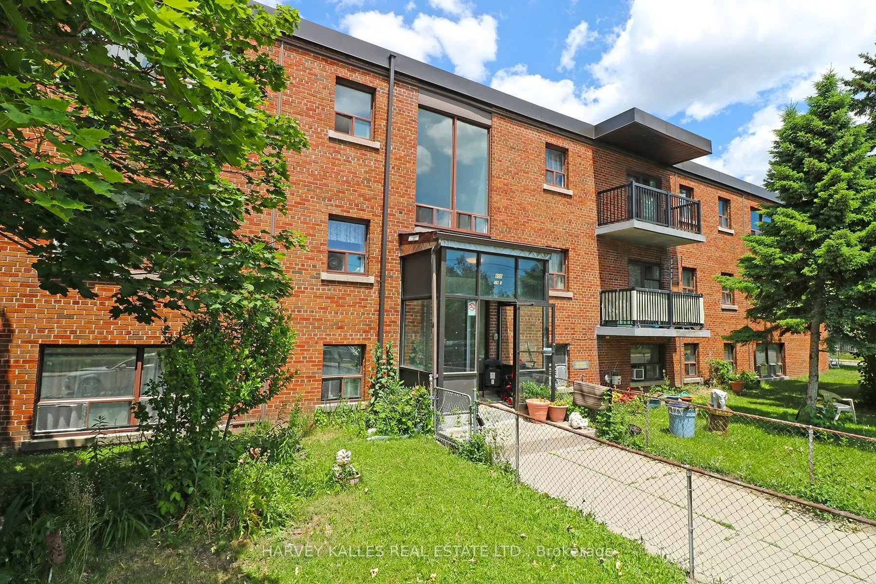 650 Dawes Road, #202