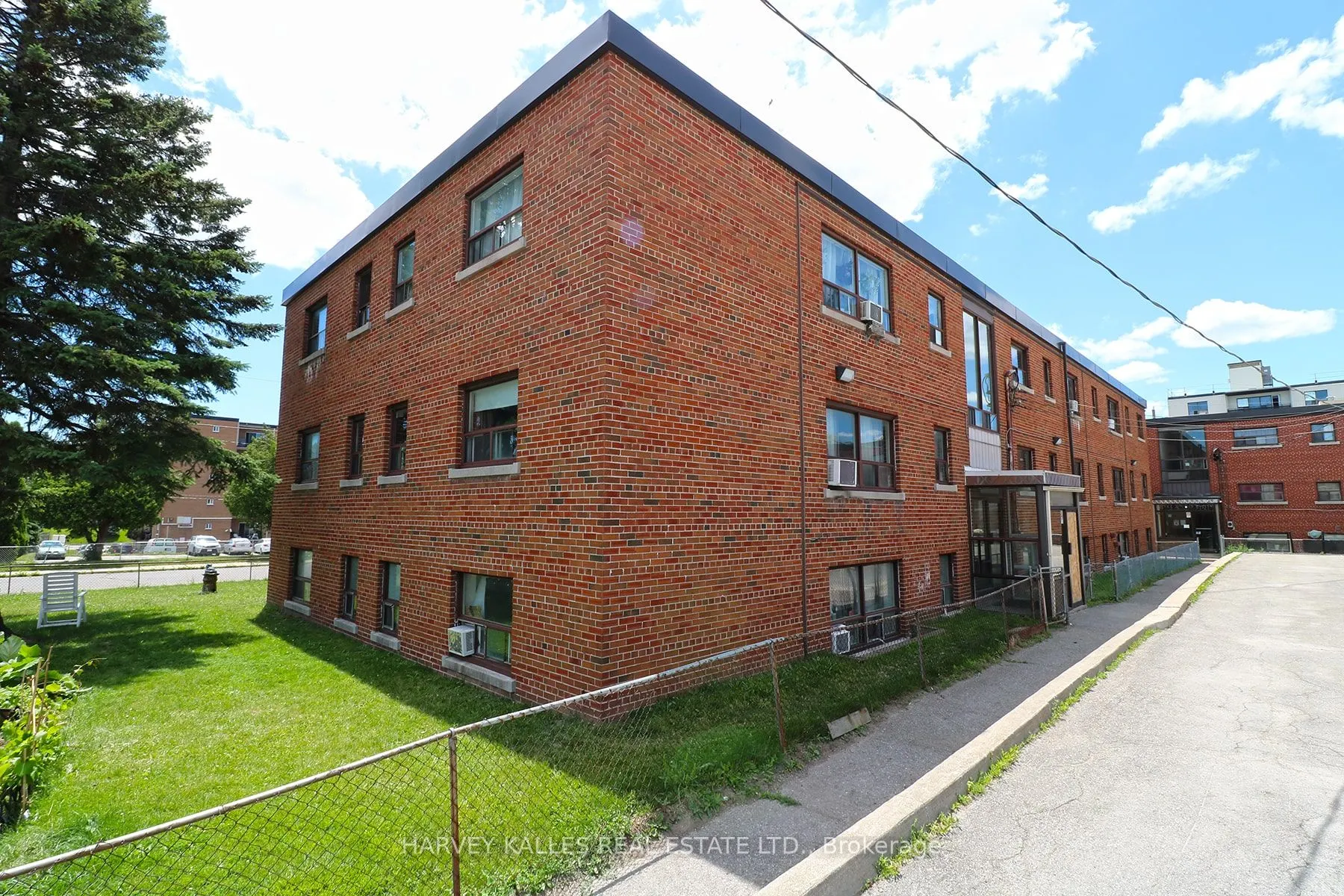 650 Dawes Road, #202